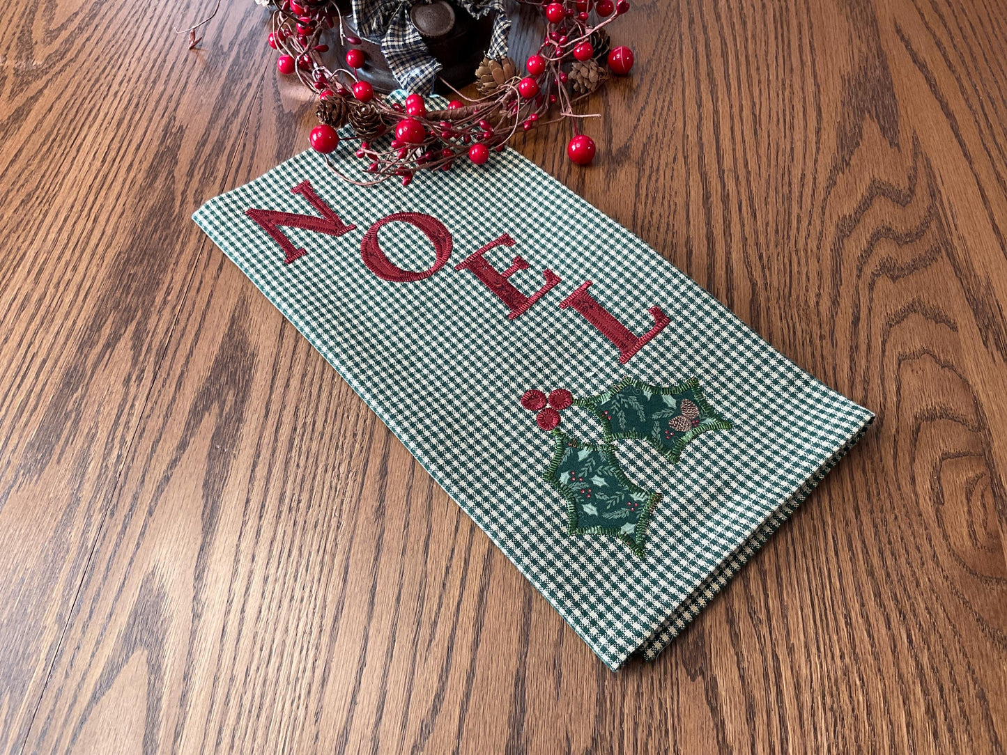 Christmas Primitive Farmhouse Towel Item #1992