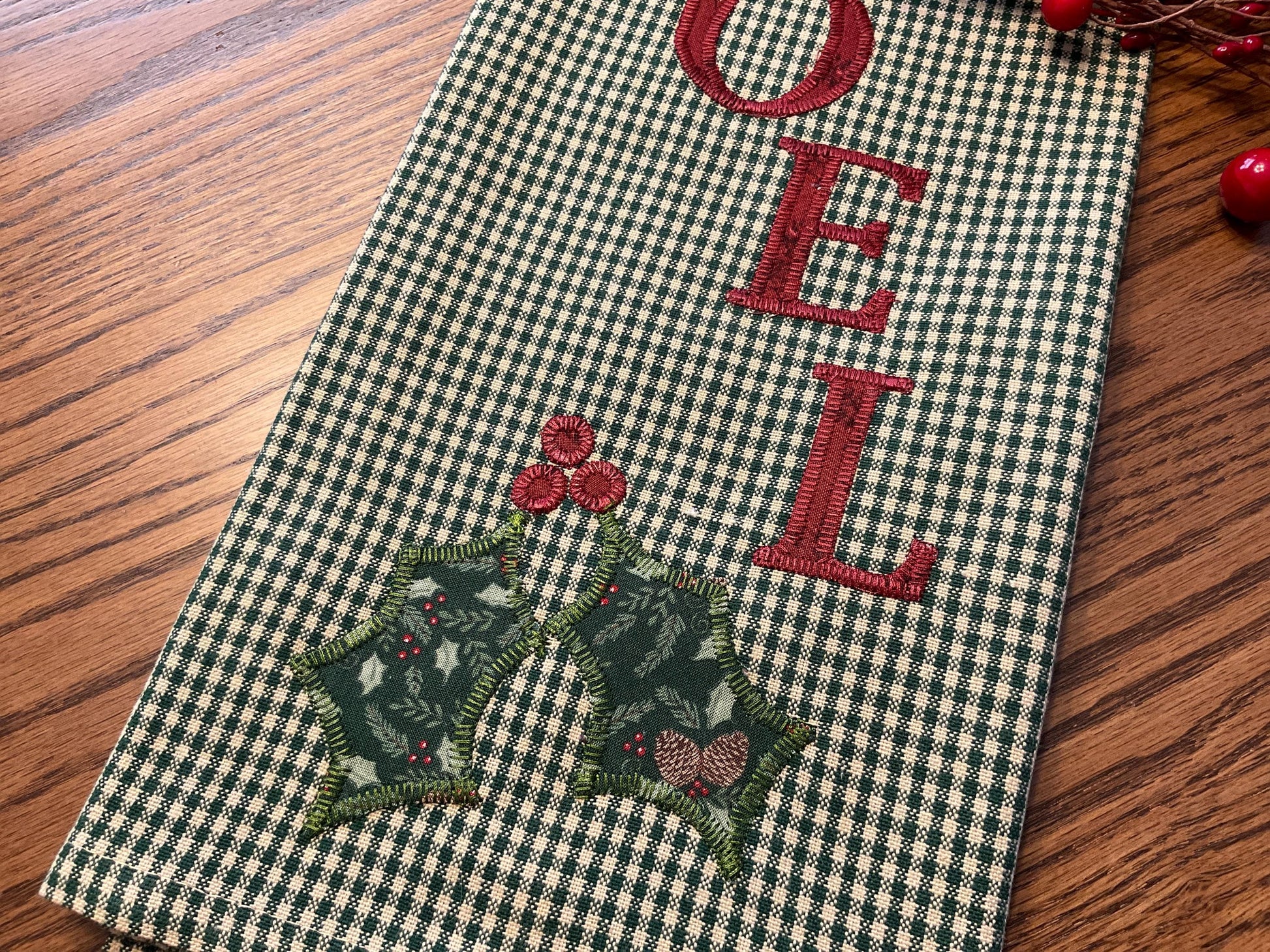 Christmas Primitive Farmhouse Towel Item #1992