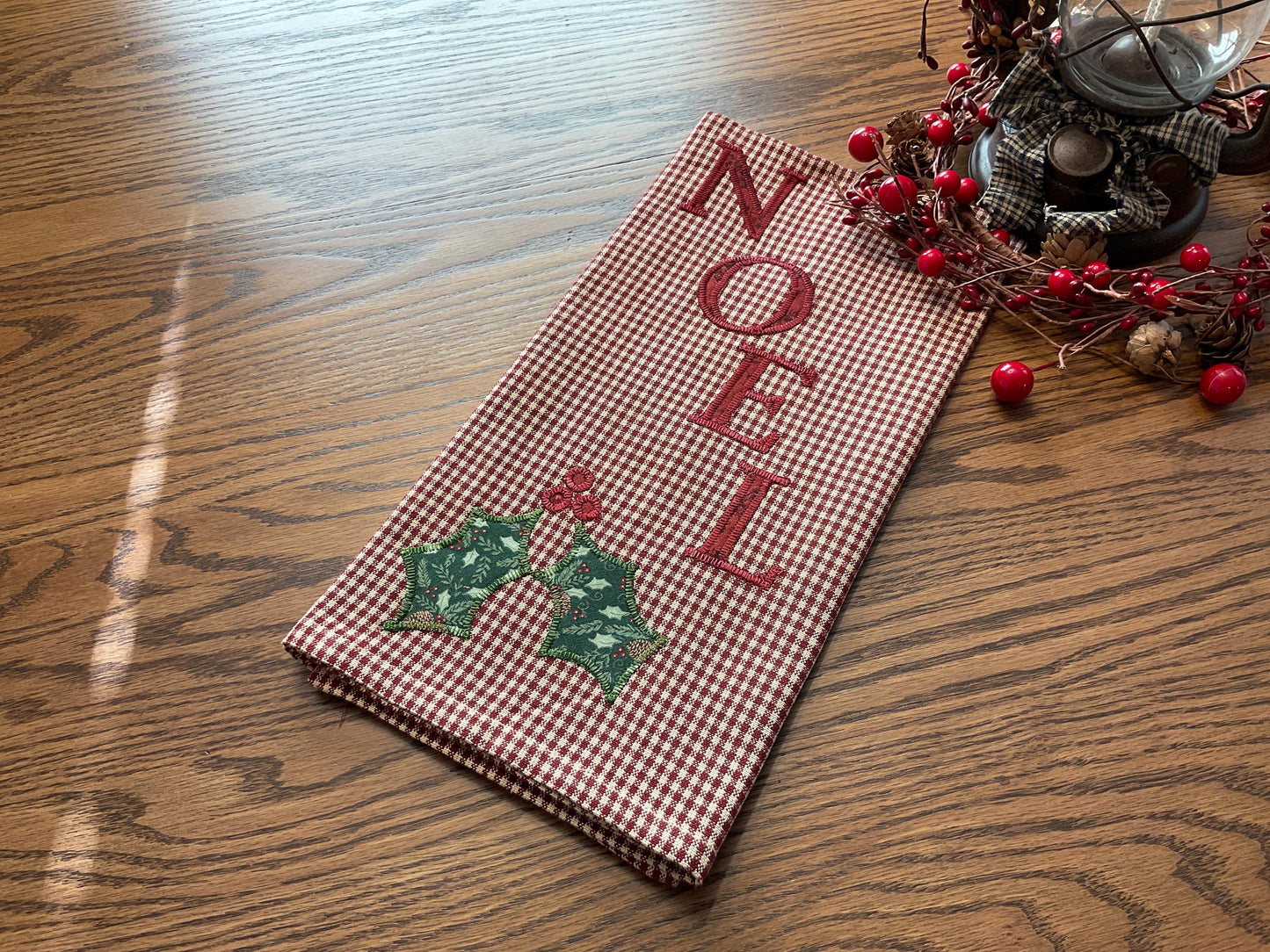 Christmas Primitive Farmhouse Towel Item #1993