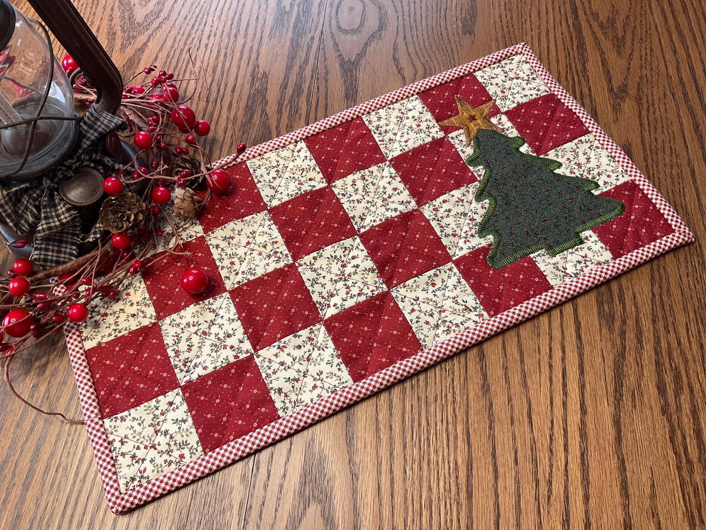 Christmas Primitive Farmhouse Table Runner Item #1991