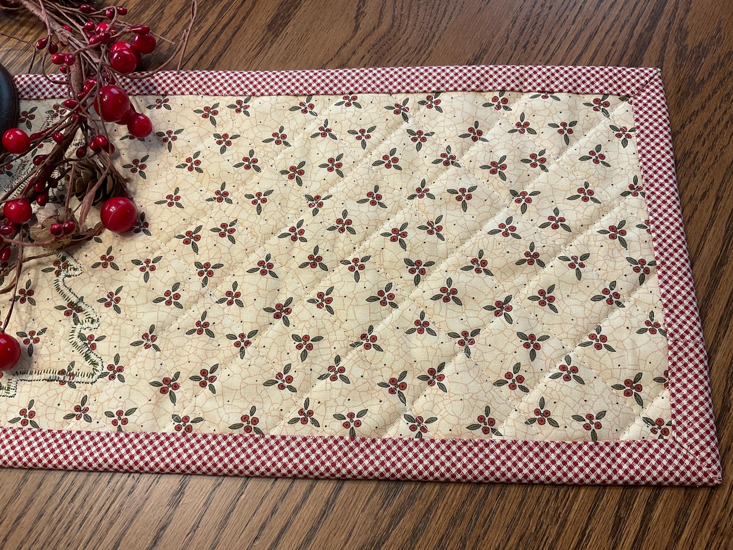 Christmas Primitive Farmhouse Table Runner Item #1991