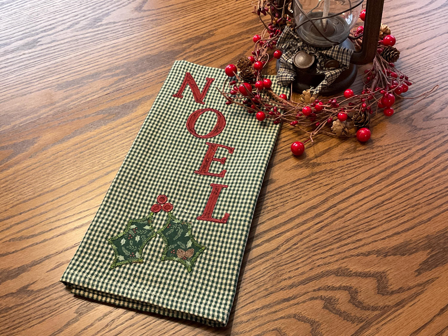 Christmas Primitive Farmhouse Towel Item #1992