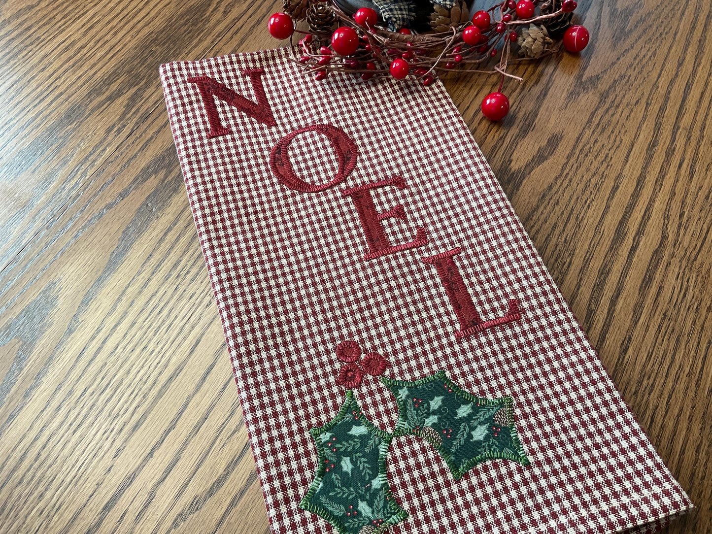 Christmas Primitive Farmhouse Towel Item #1993