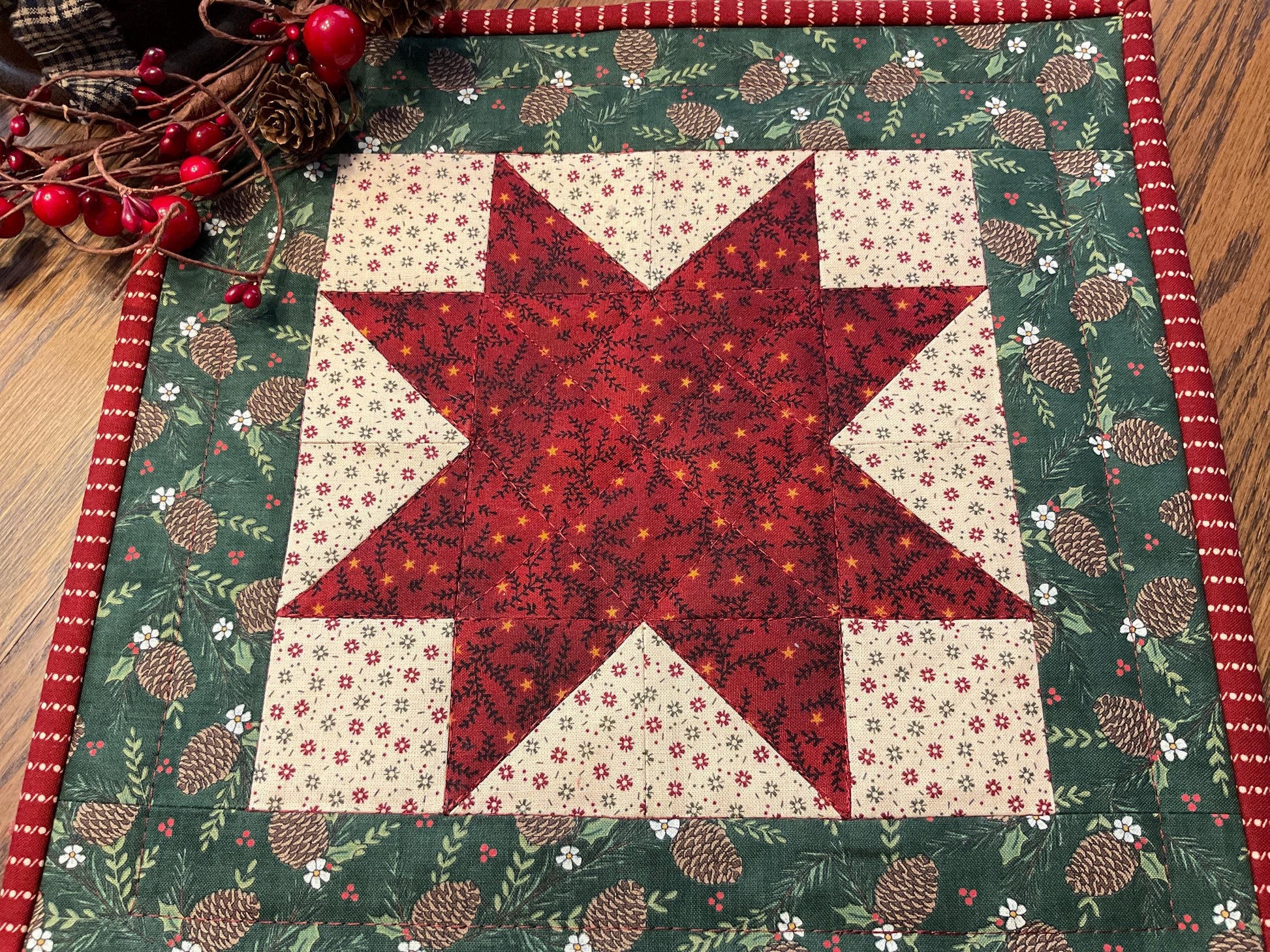 Primitive Farmhouse Christmas Table Topper Item #1997