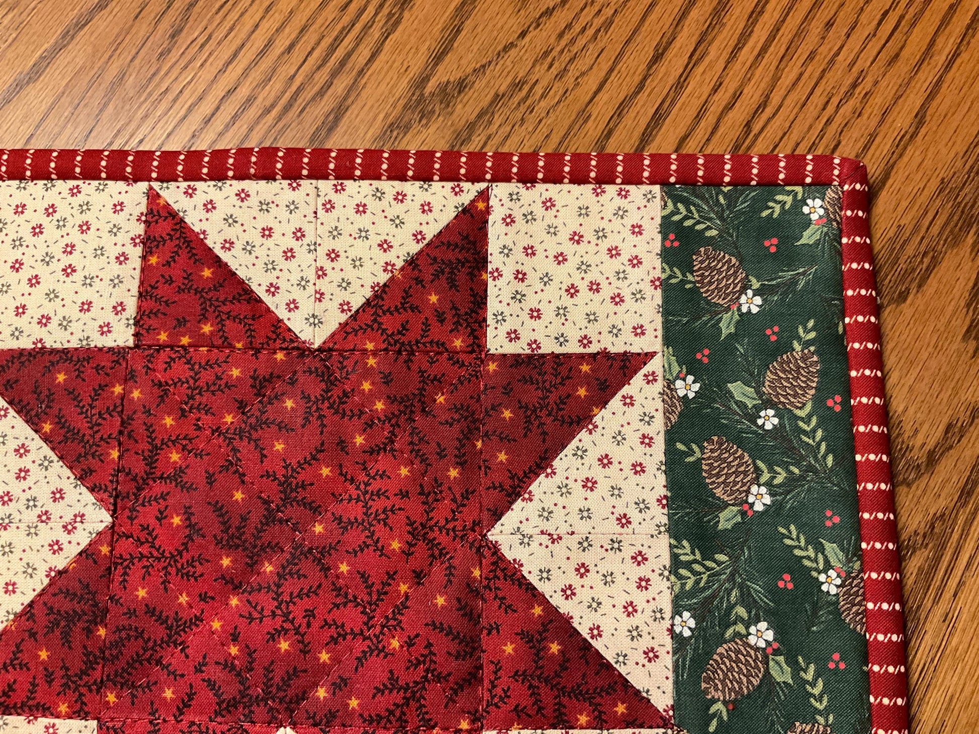 Primitive Farmhouse Christmas Table Runner Item #1998