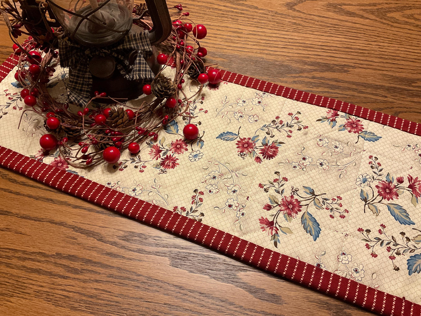 Primitive Farmhouse Christmas Table Runner Item #1998