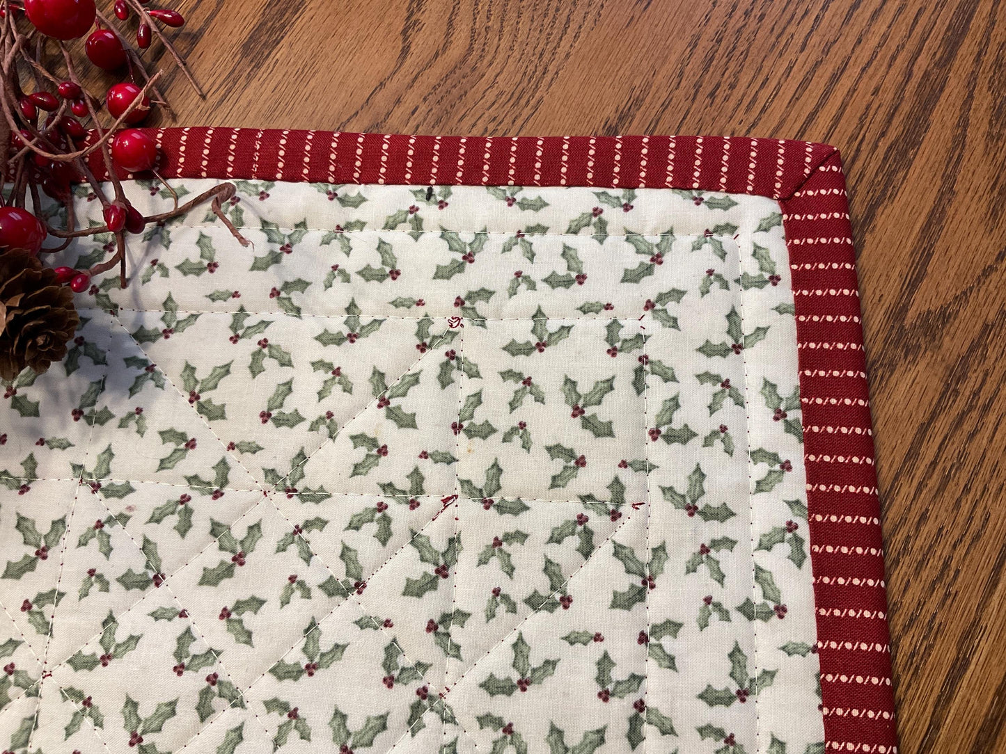 Primitive Farmhouse Christmas Table Topper Item #1997