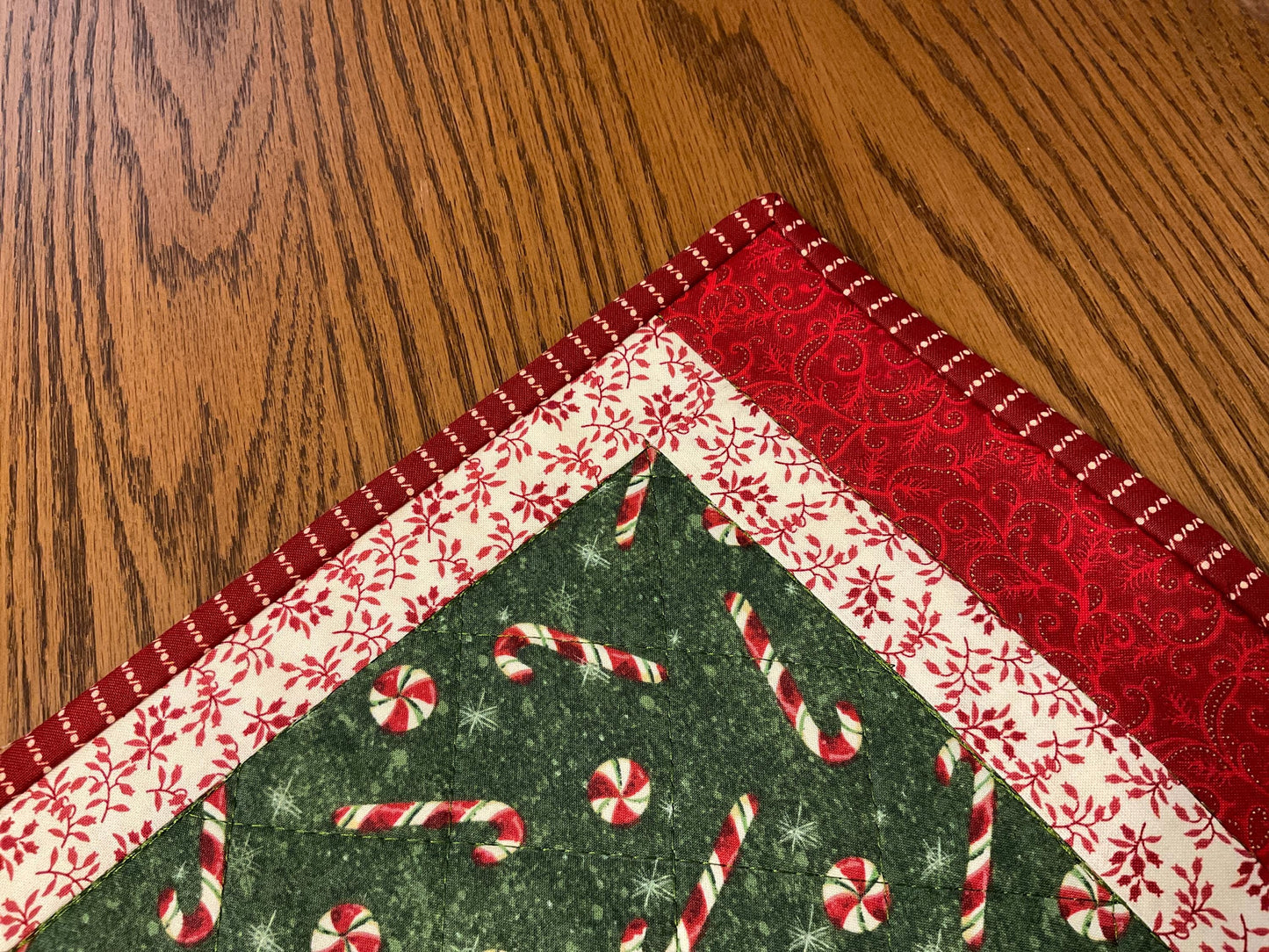 Primitive Farmhouse Christmas Table Runner Item #1999