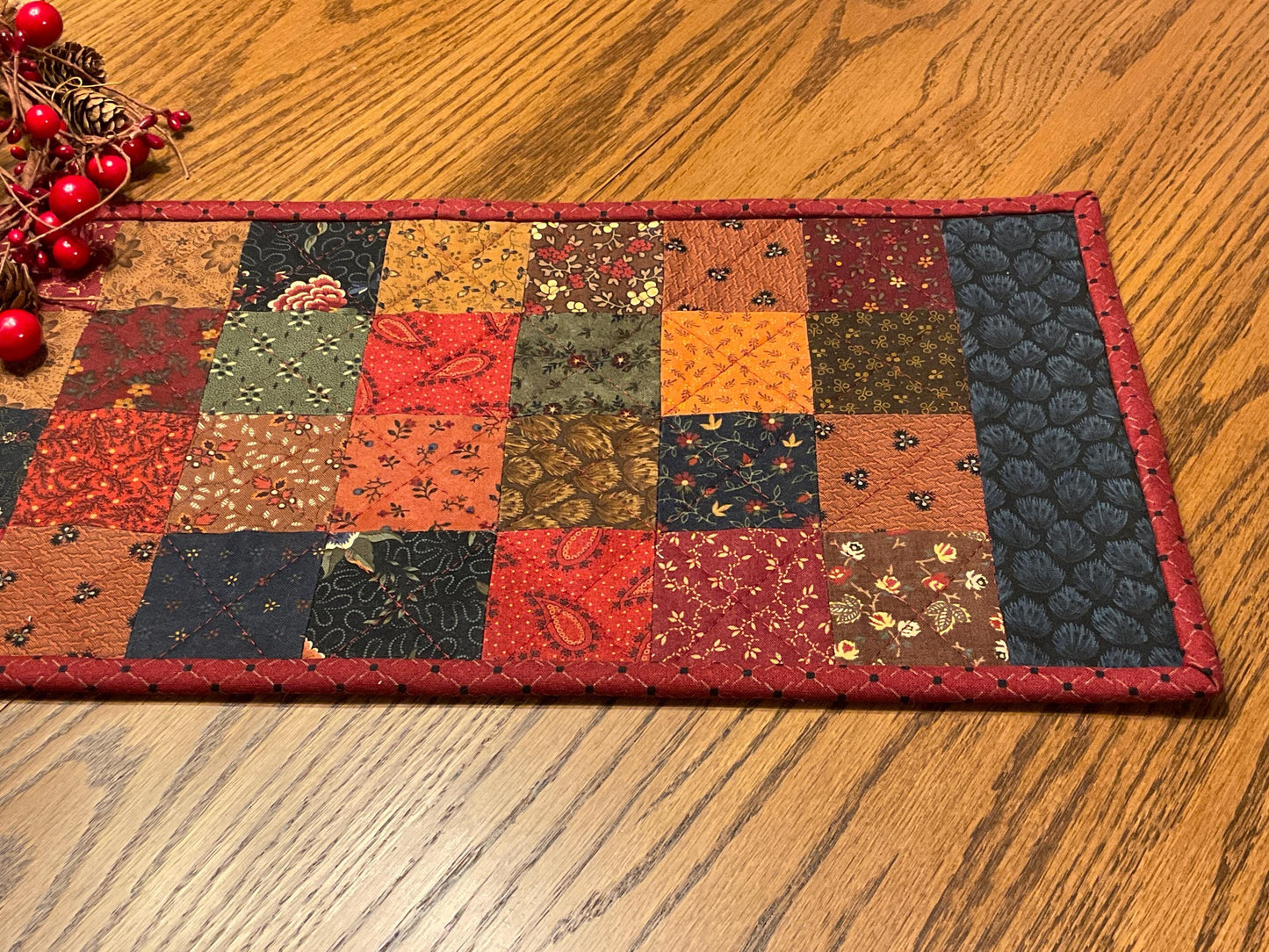 Primitive Farmhouse Scrappy Table Runner Item #2000