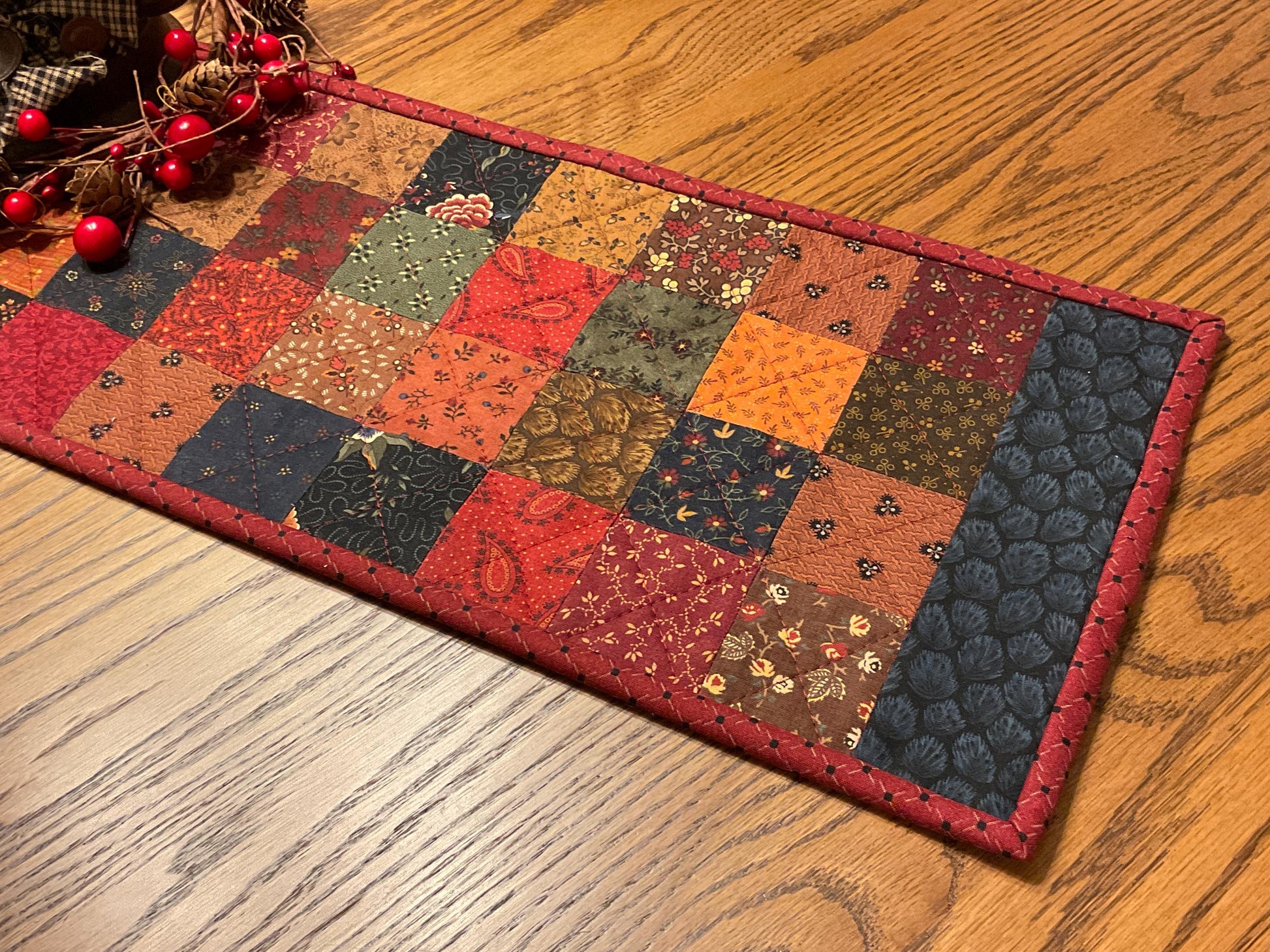 Primitive Farmhouse Scrappy Table Runner Item #2000