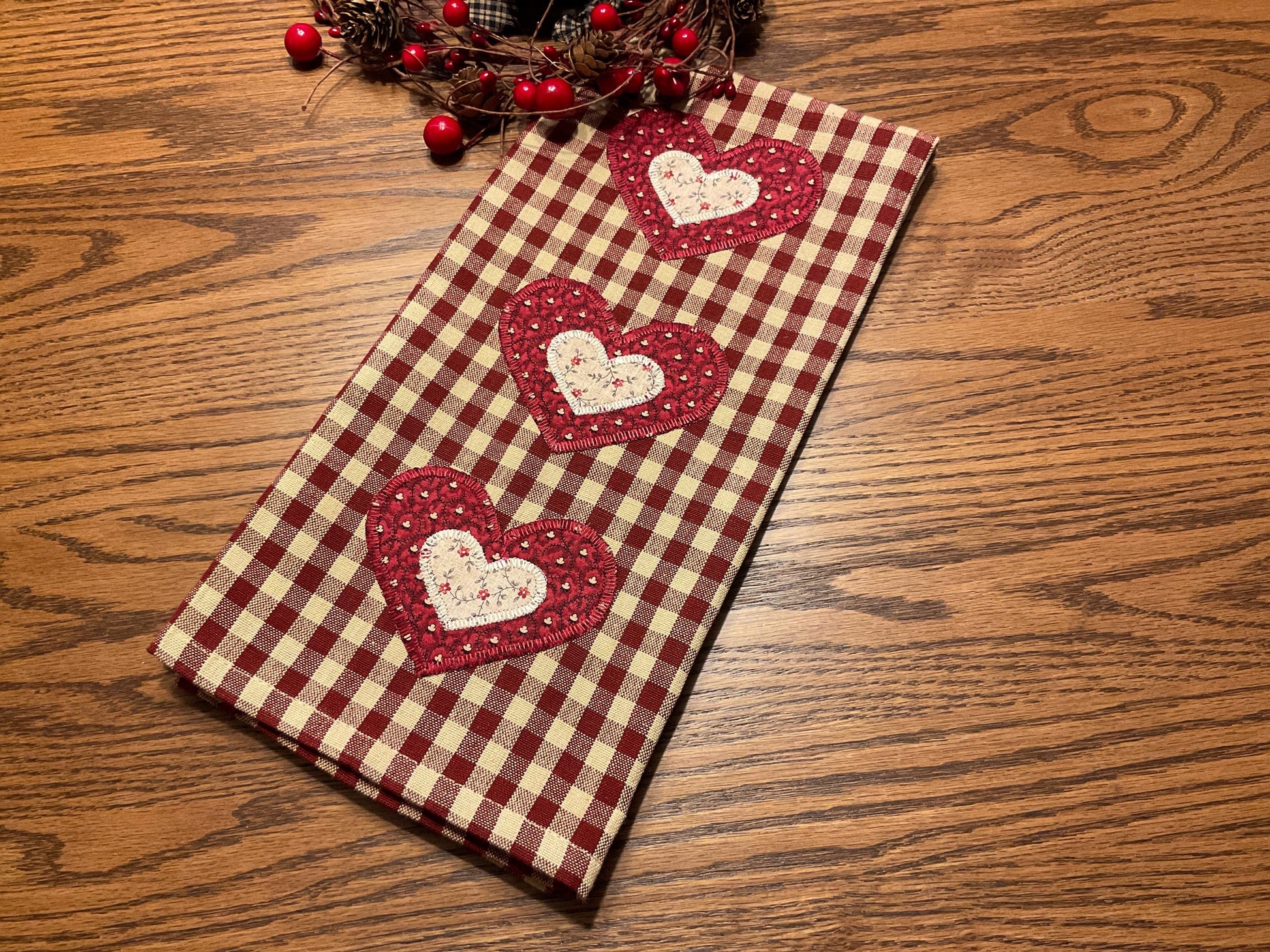 Primitive Farmhouse Valentine Towel Item #2012