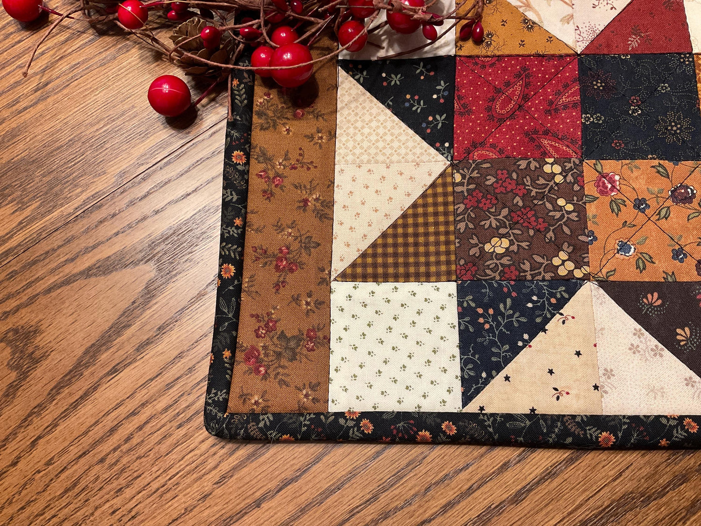 Primitive Farmhouse Scrappy Star Table Runner Item #2006