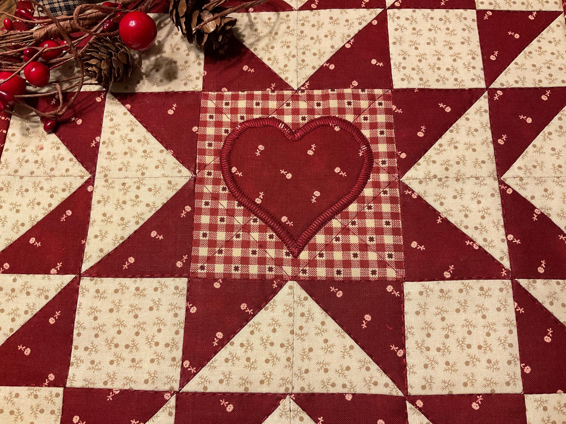 Primitive Farmhouse Americana Table Topper Item #2015