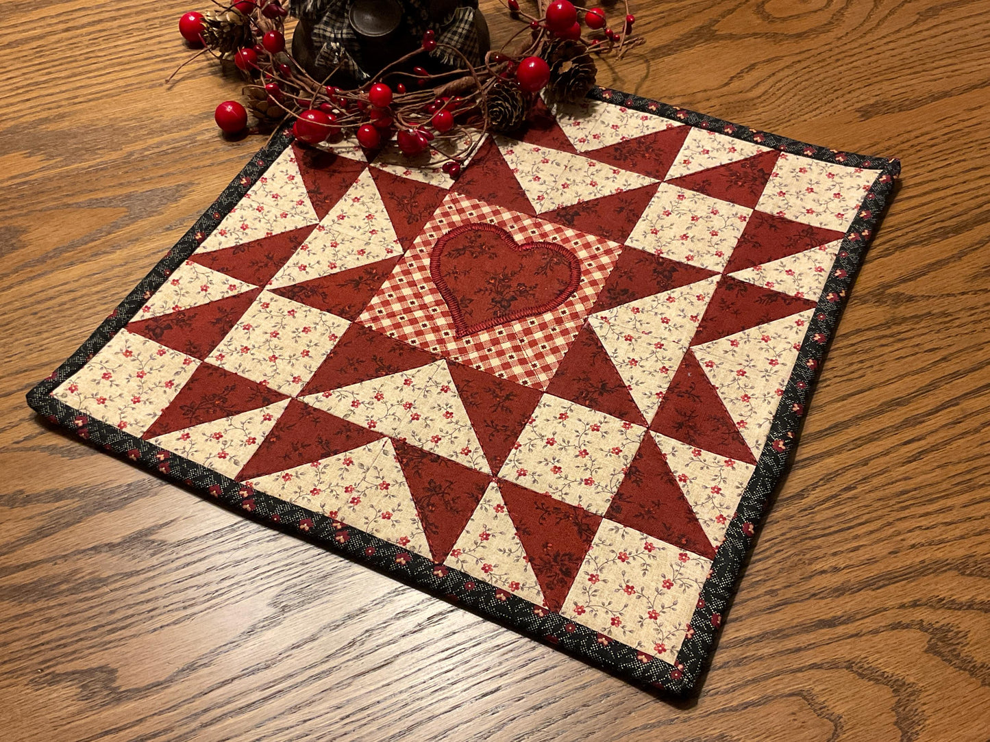 Primitive Farmhouse Americana Table Topper Item #2011