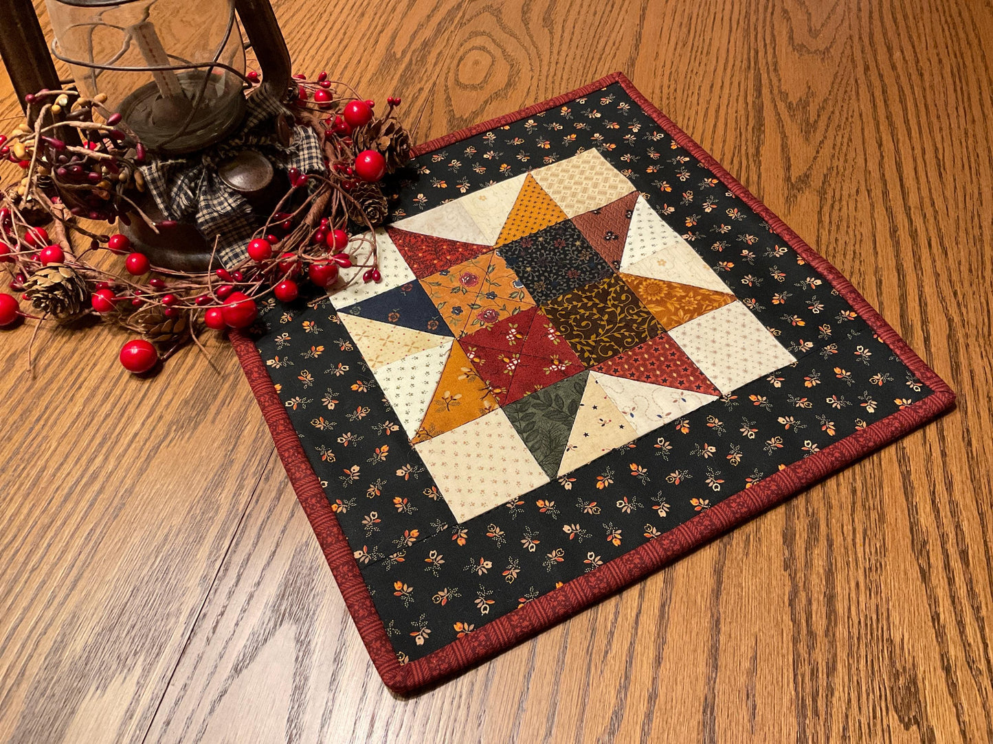 Primitive Farmhouse Scrappy Star Table Topper Item #2013