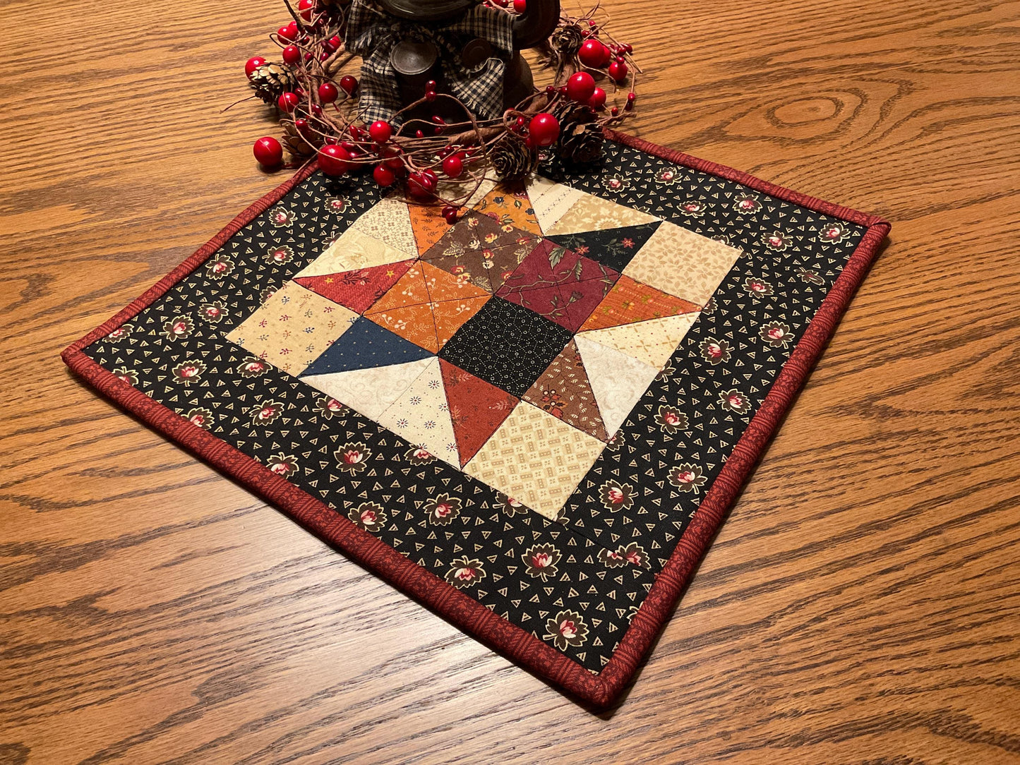 Primitive Farmhouse Scrappy Star Table Topper Item #2014