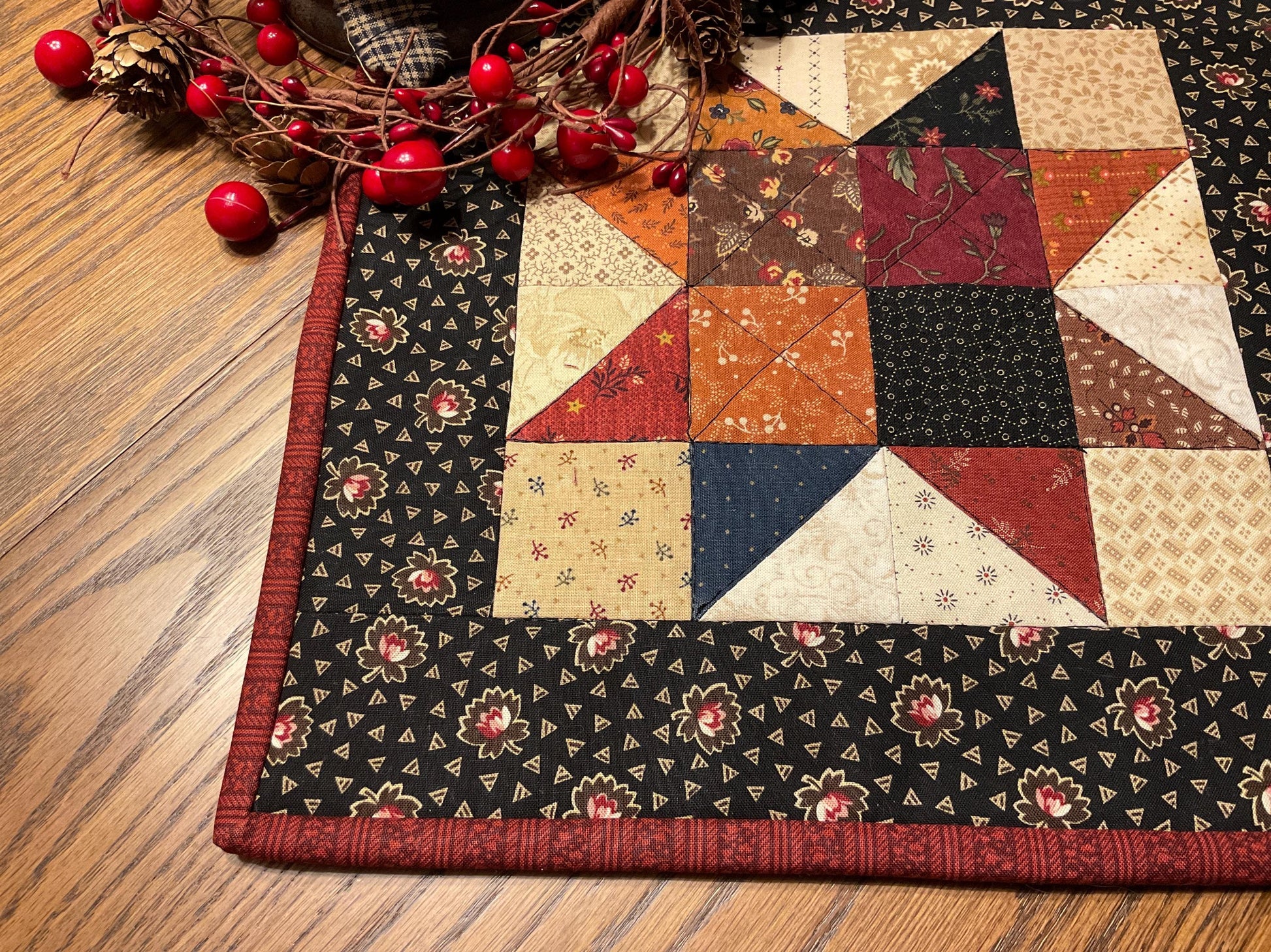 Primitive Farmhouse Scrappy Star Table Topper Item #2014