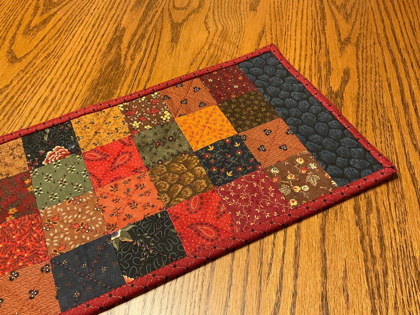 Primitive Farmhouse Scrappy Table Runner Item #2000