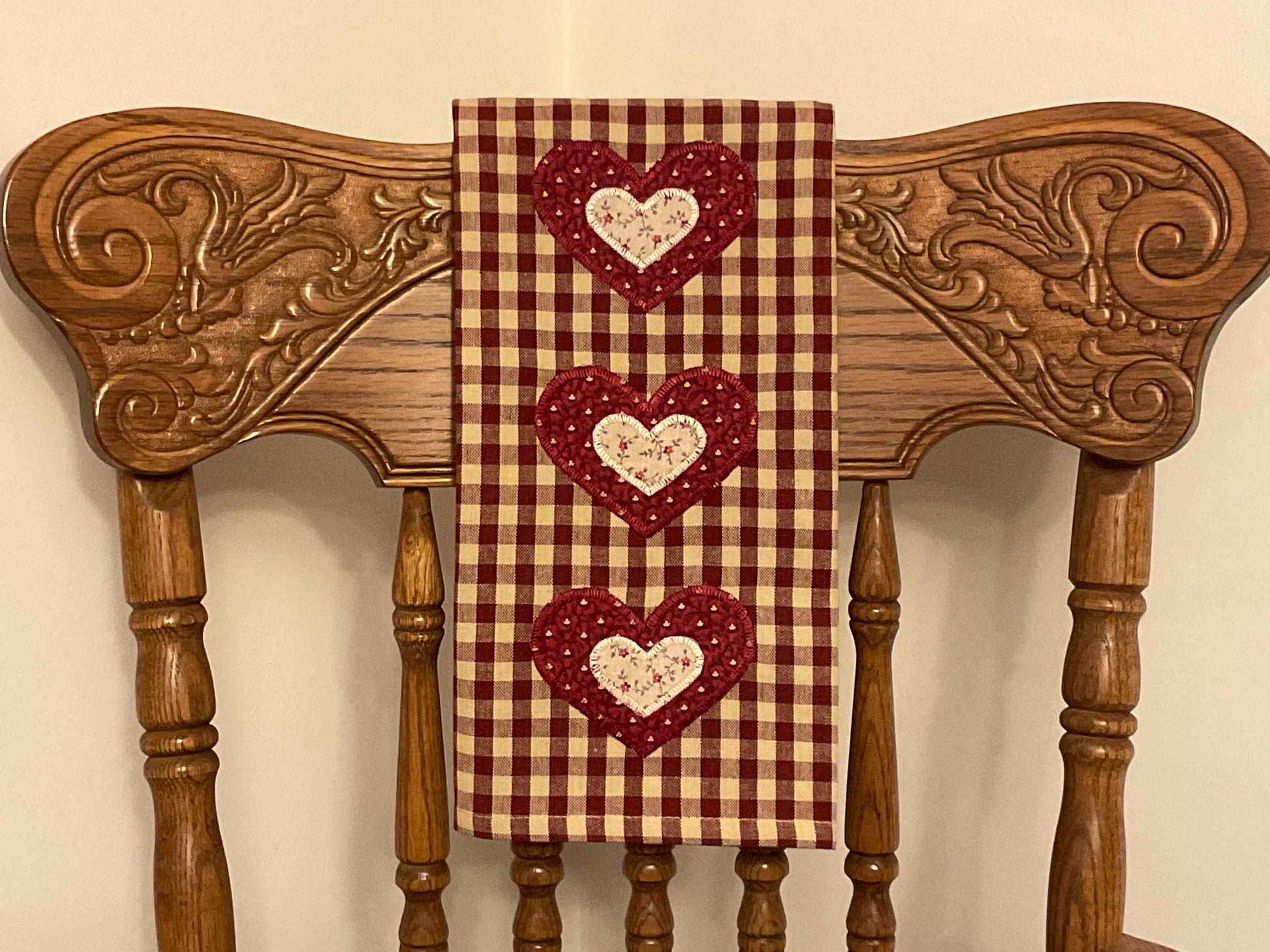 Primitive Farmhouse Valentine Towel Item #2012