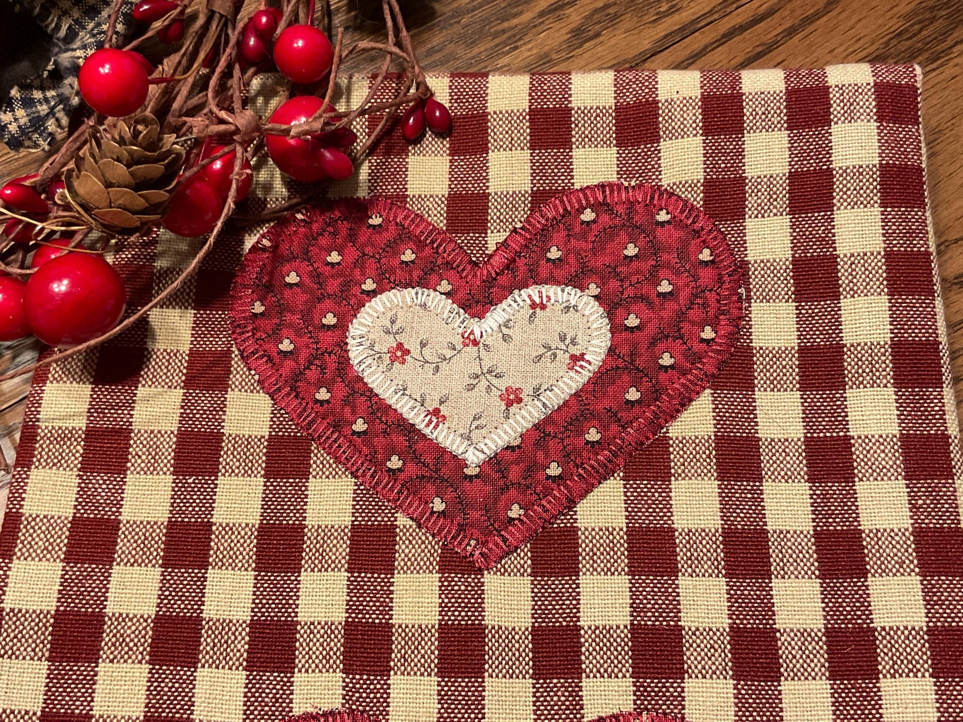 Primitive Farmhouse Valentine Towel Item #2012