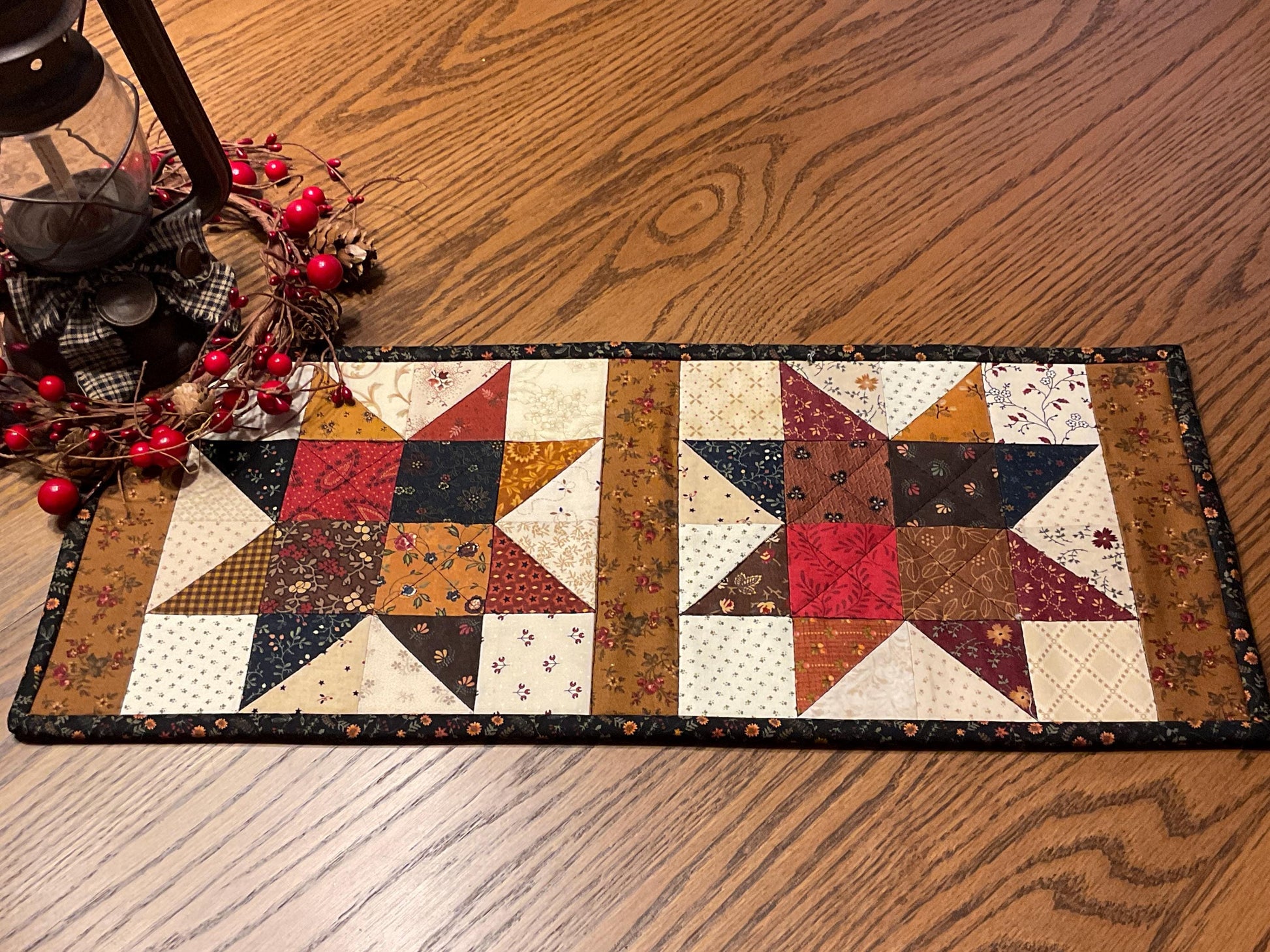 Primitive Farmhouse Scrappy Star Table Runner Item #2006