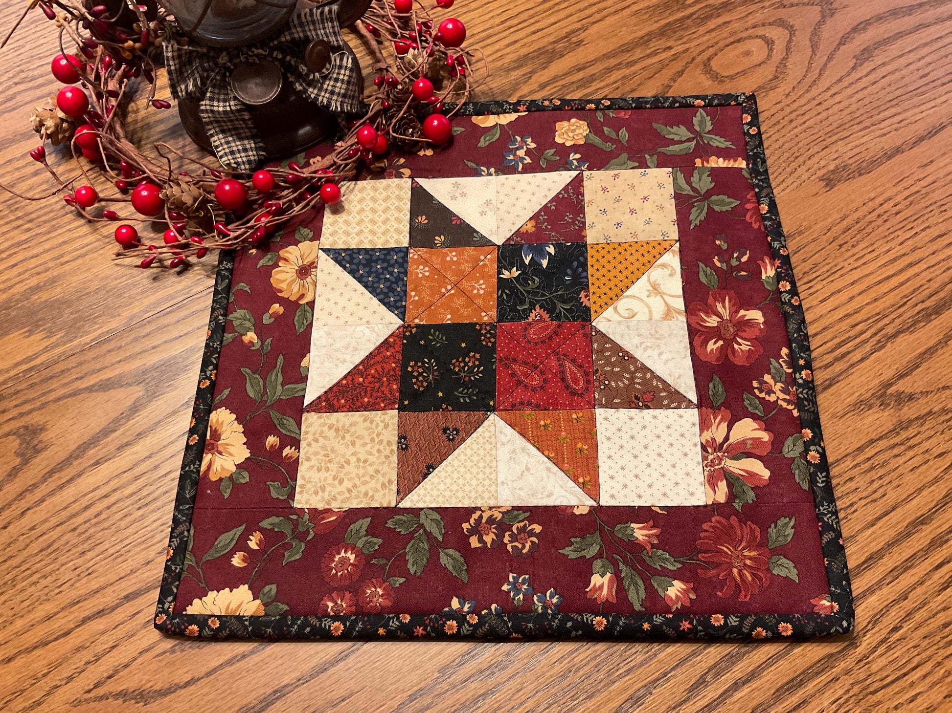 Primitive Farmhouse Scrappy Star Table Topper Item #2008