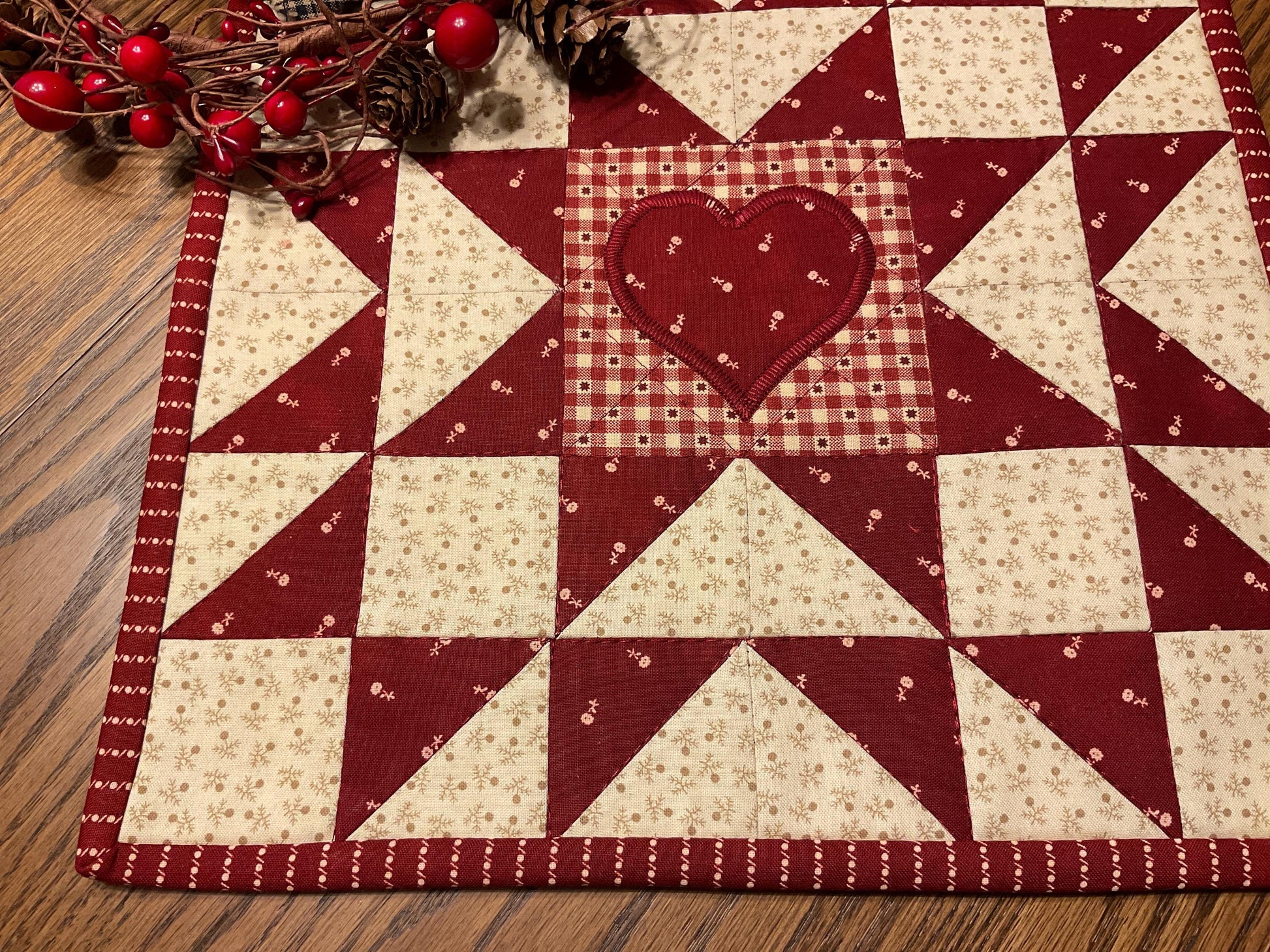 Primitive Farmhouse Americana Table Topper Item #2010