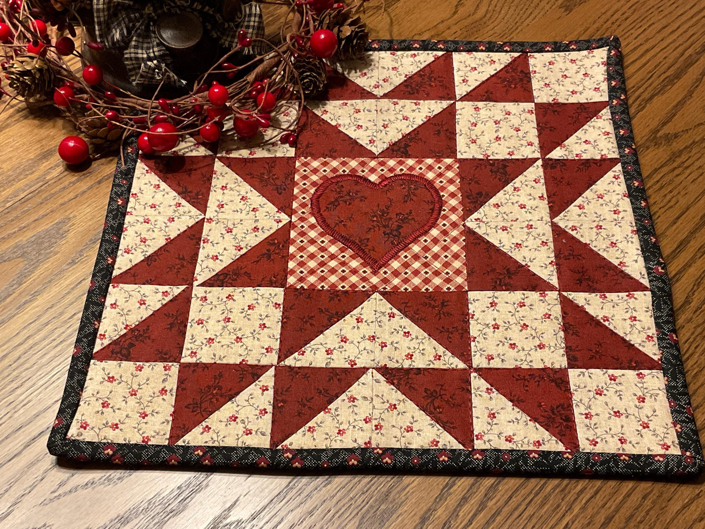 Primitive Farmhouse Americana Table Topper Item #2011