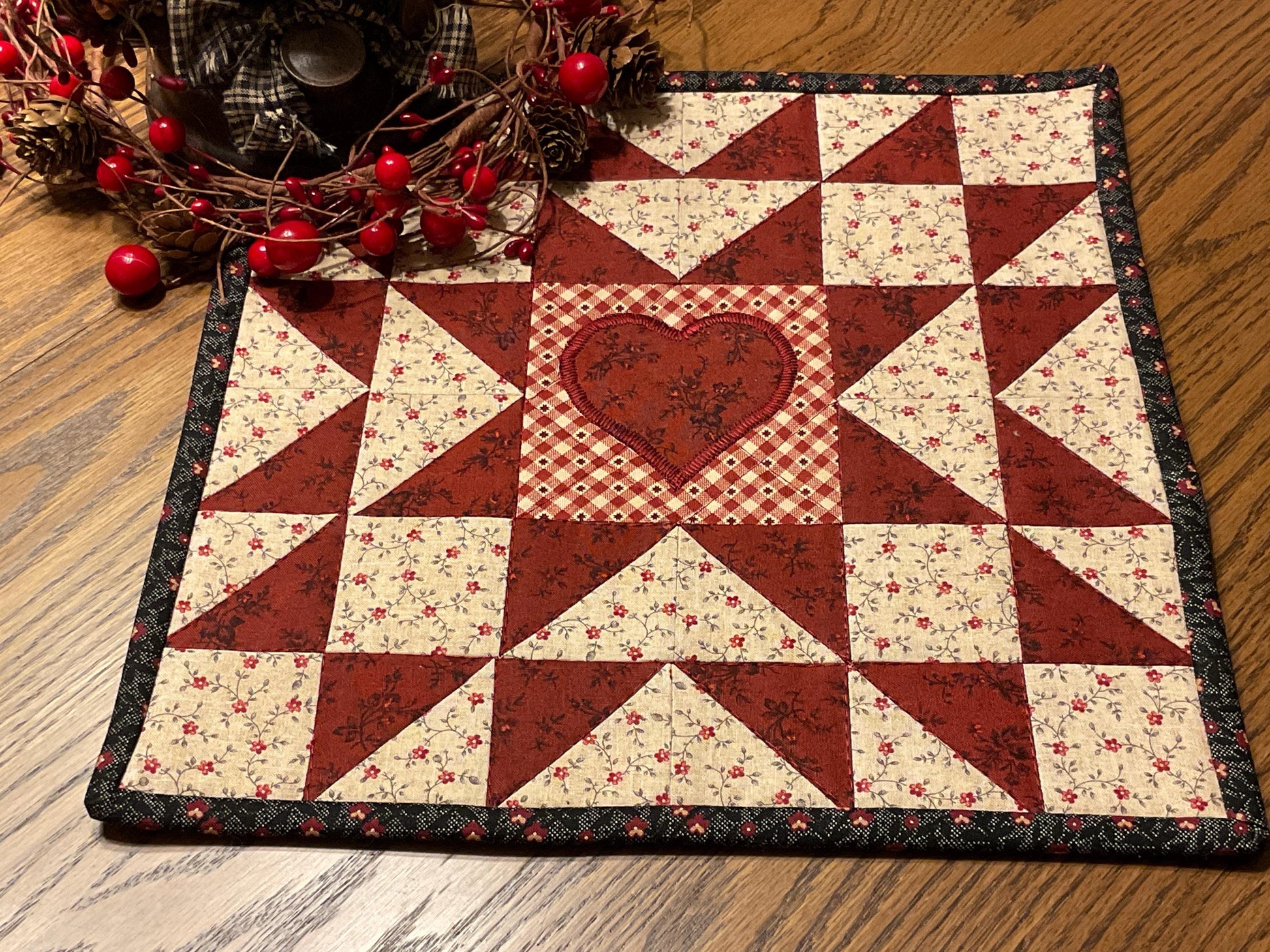 Primitive Farmhouse Americana Table Topper Item #2011