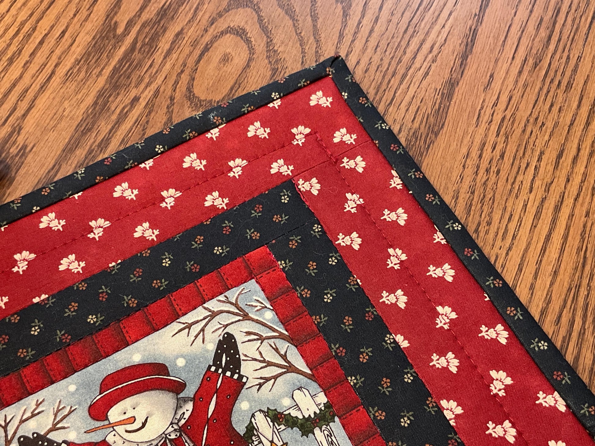 Primitive Farmhouse Snowman Table Topper Item #2020