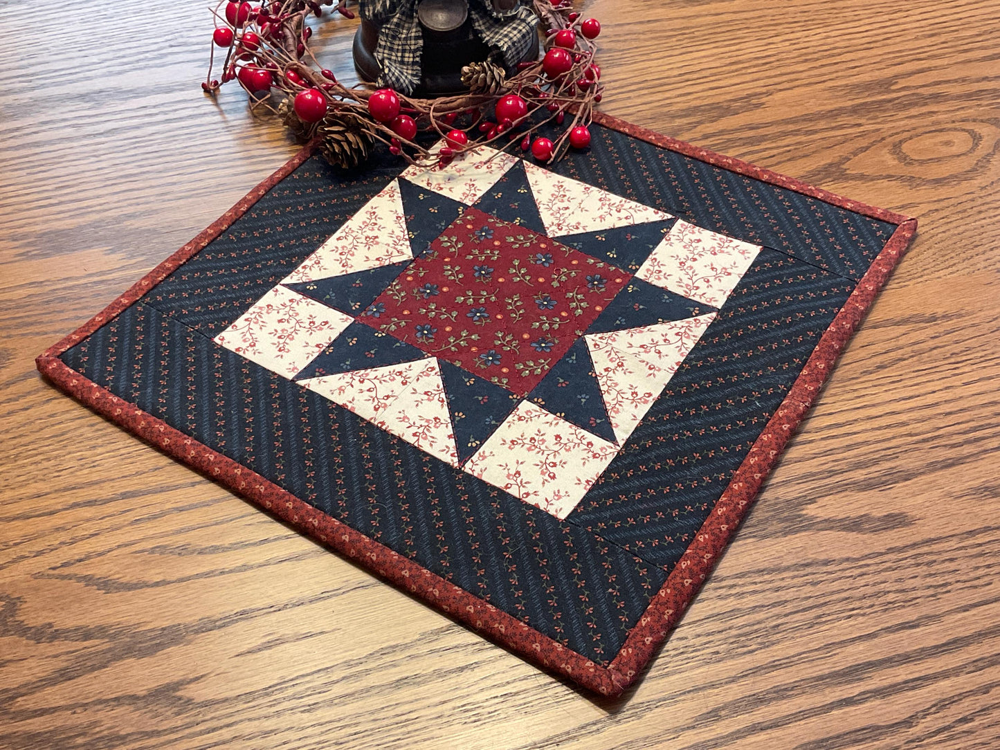 Primitive Farmhouse Americana Table Topper Item #2021