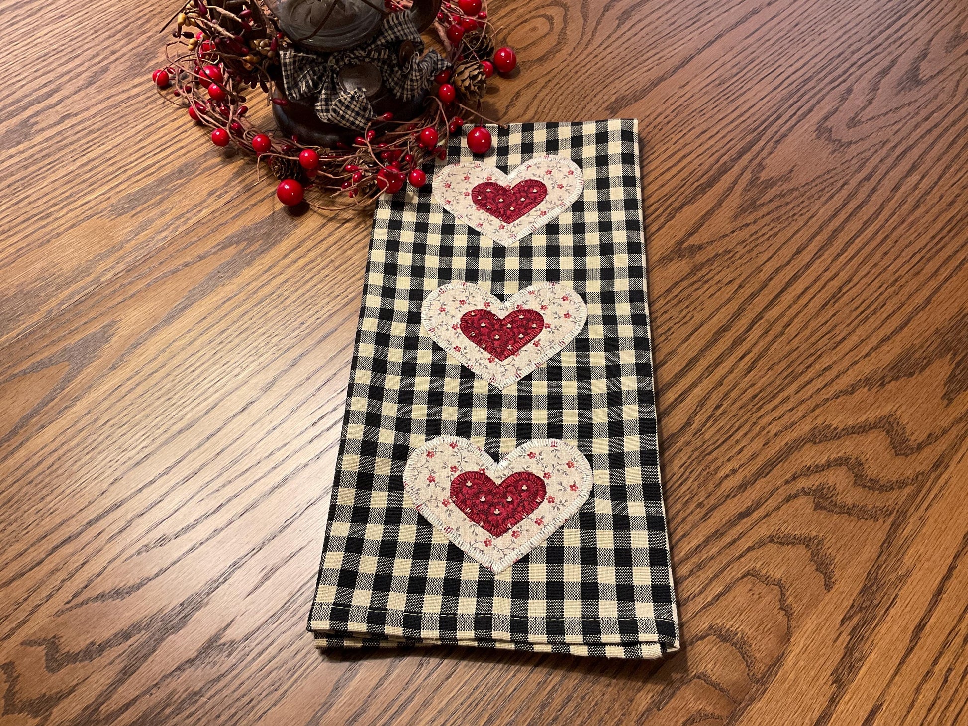 Primitive Farmhouse Valentine Towel Item #2022