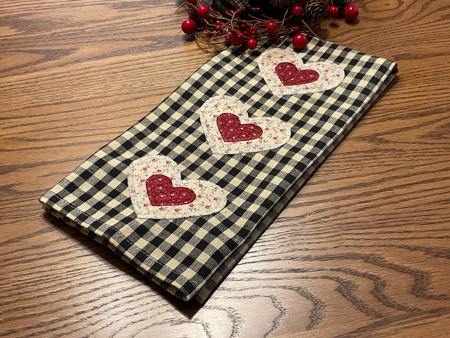 Primitive Farmhouse Valentine Towel Item #2022