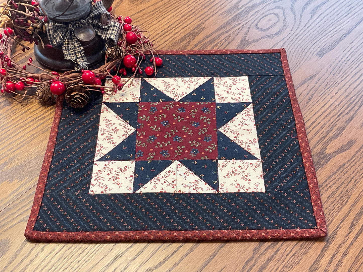 Primitive Farmhouse Americana Table Topper Item #2021