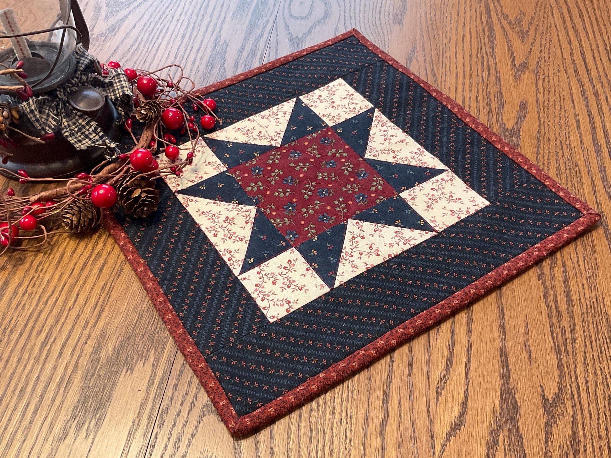 Primitive Farmhouse Americana Table Topper Item #2021