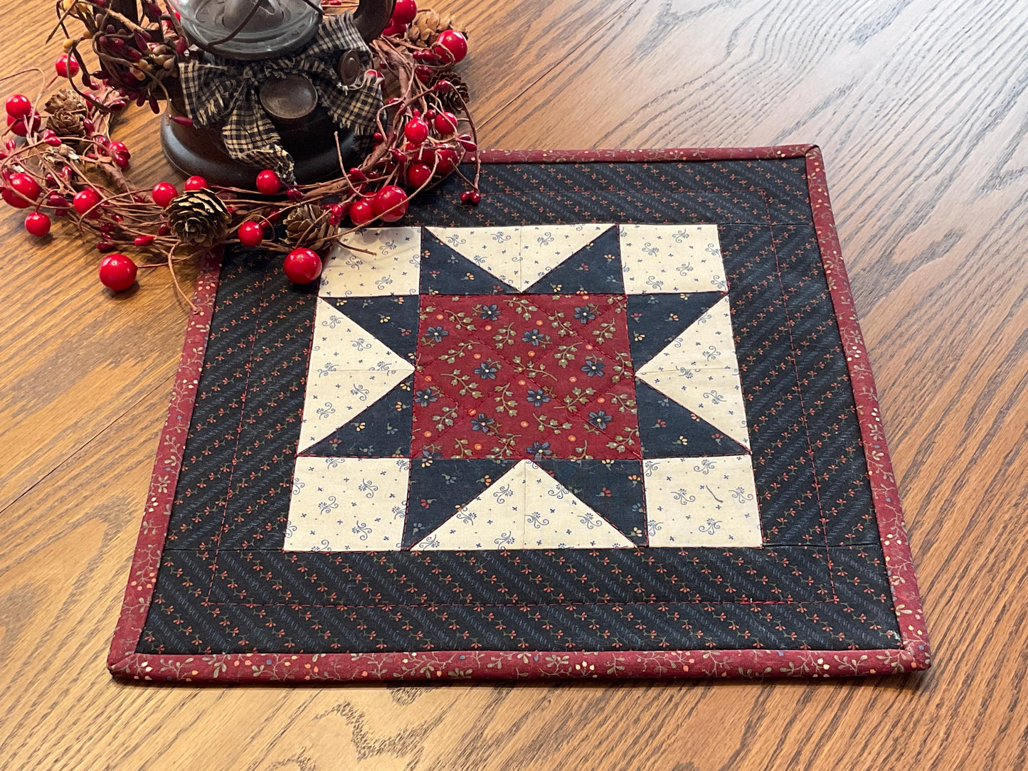 Primitive Farmhouse Americana Table Topper Item #2023