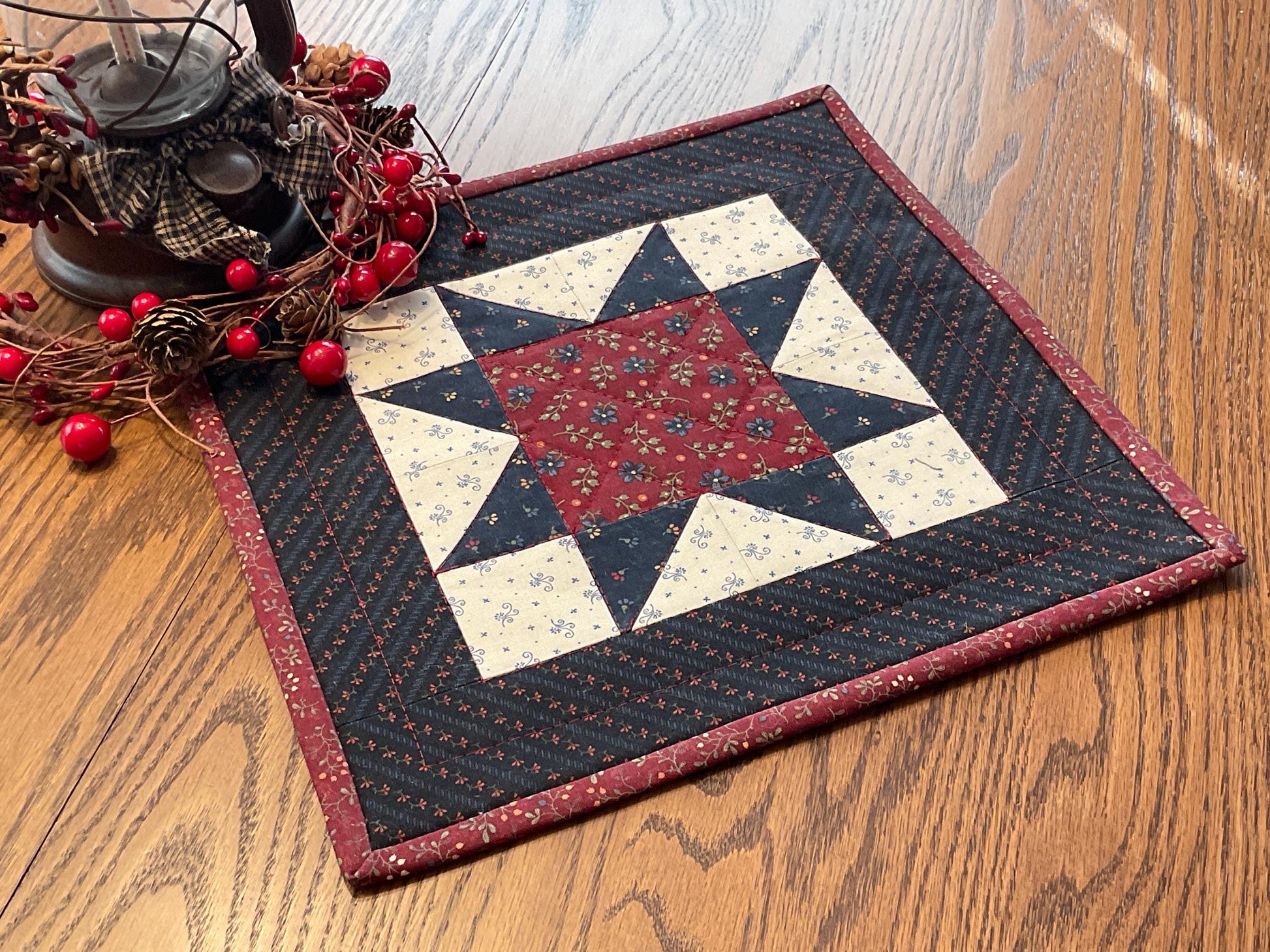 Primitive Farmhouse Americana Table Topper Item #2023