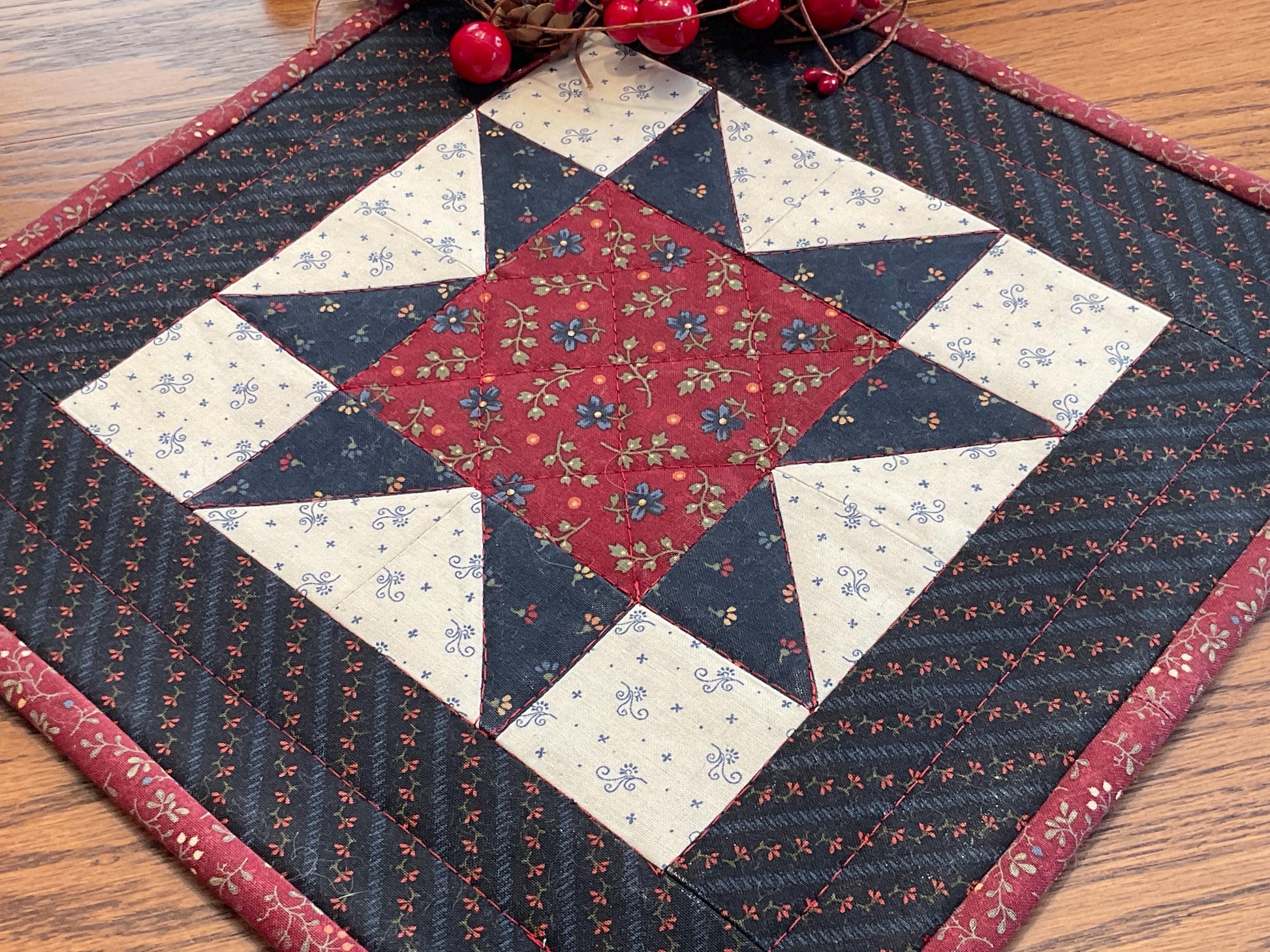 Primitive Farmhouse Americana Table Topper Item #2023