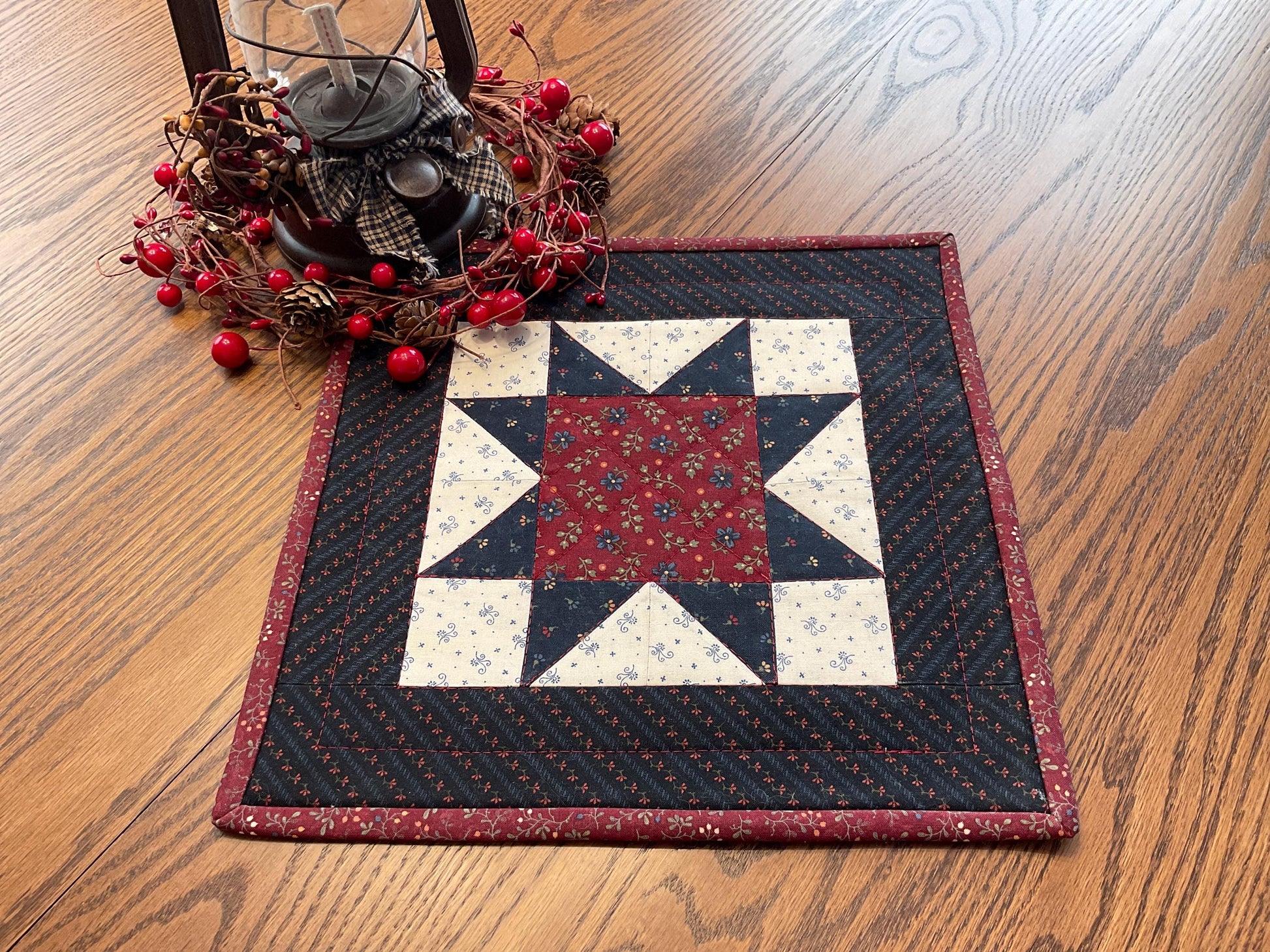 Primitive Farmhouse Americana Table Topper Item #2023