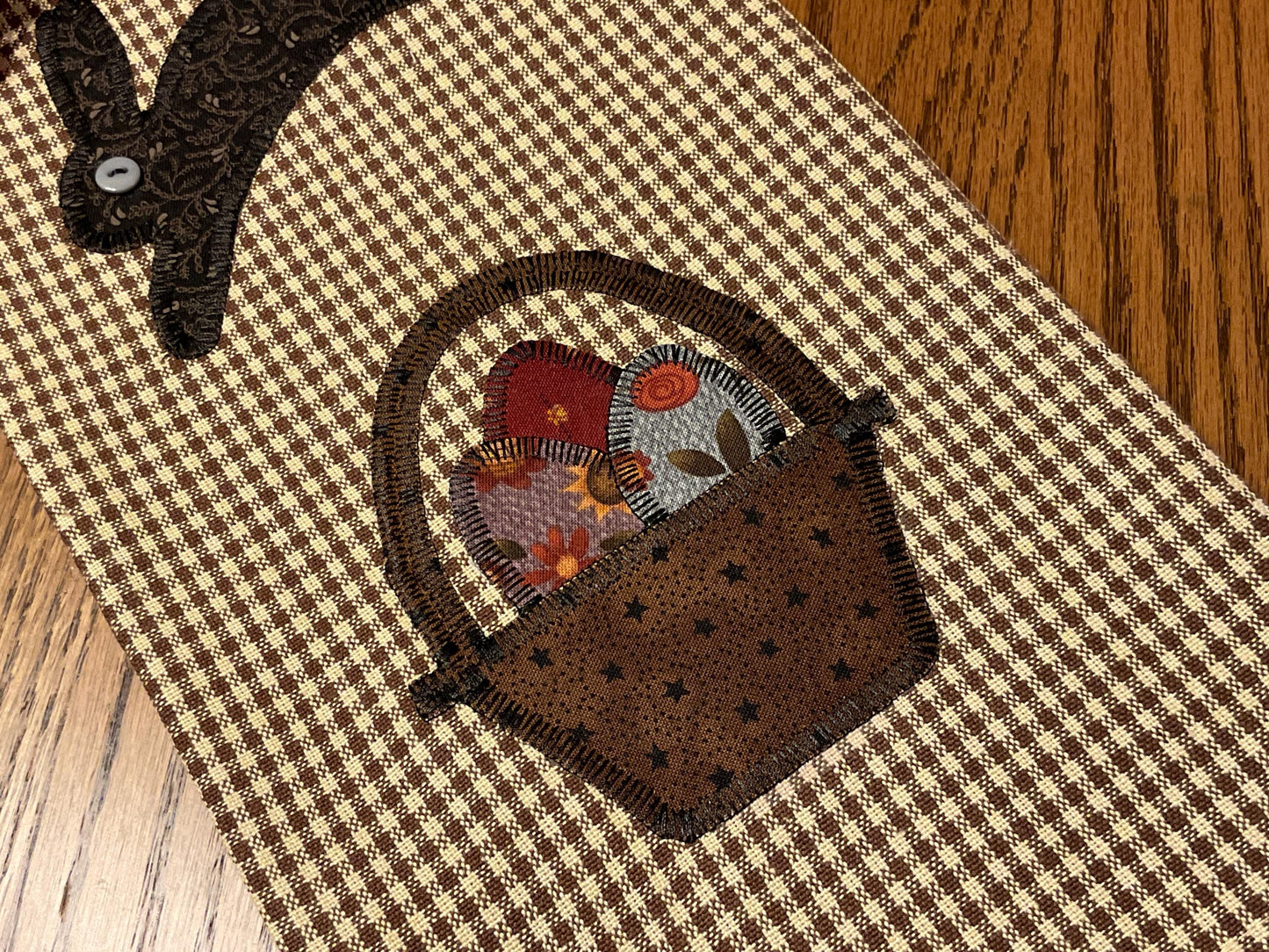 Primitive Farmhouse Easter Bunny Towel Item #2032