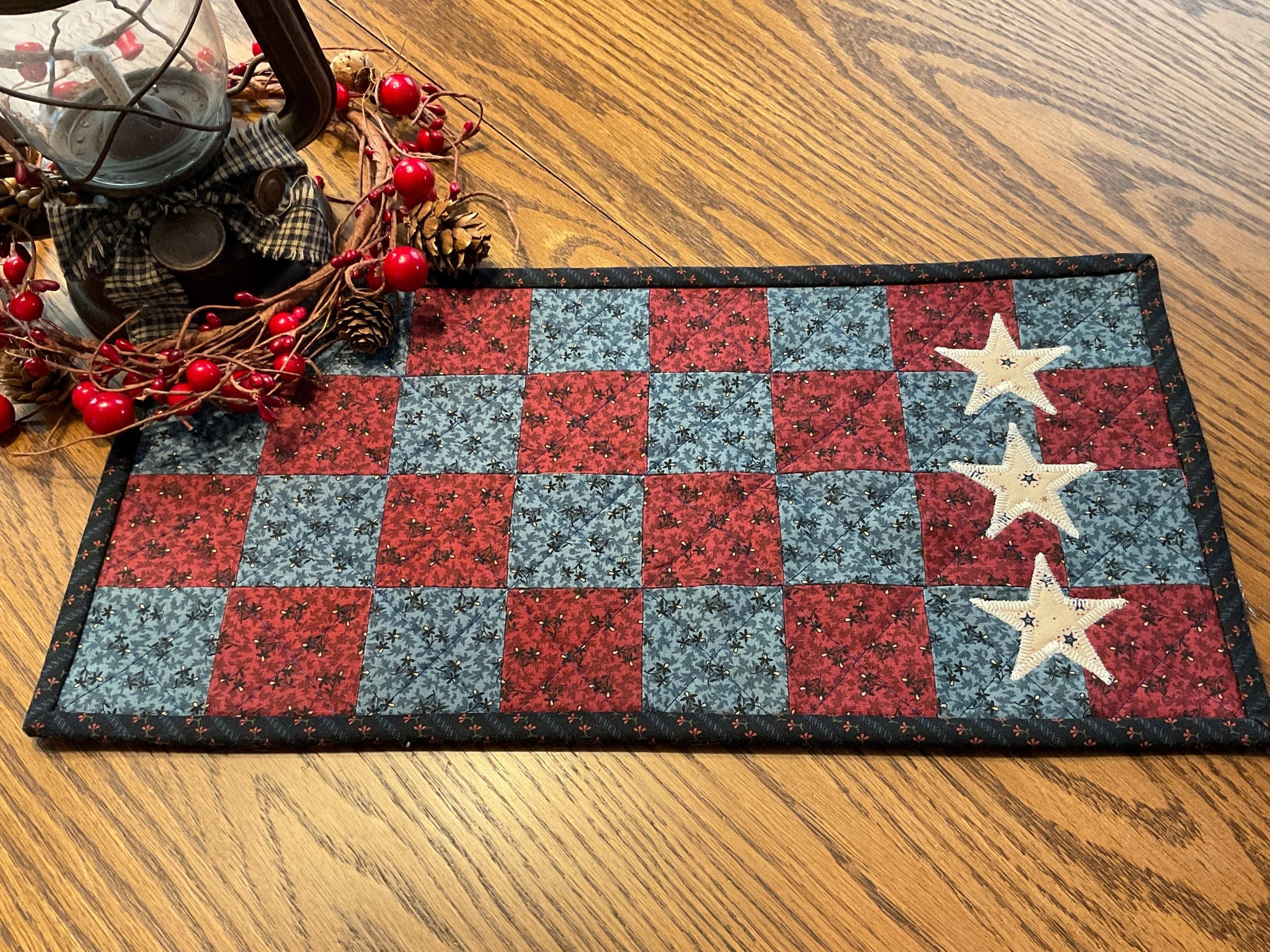 Primitive Farmhouse Americana Table Runner Item #2038
