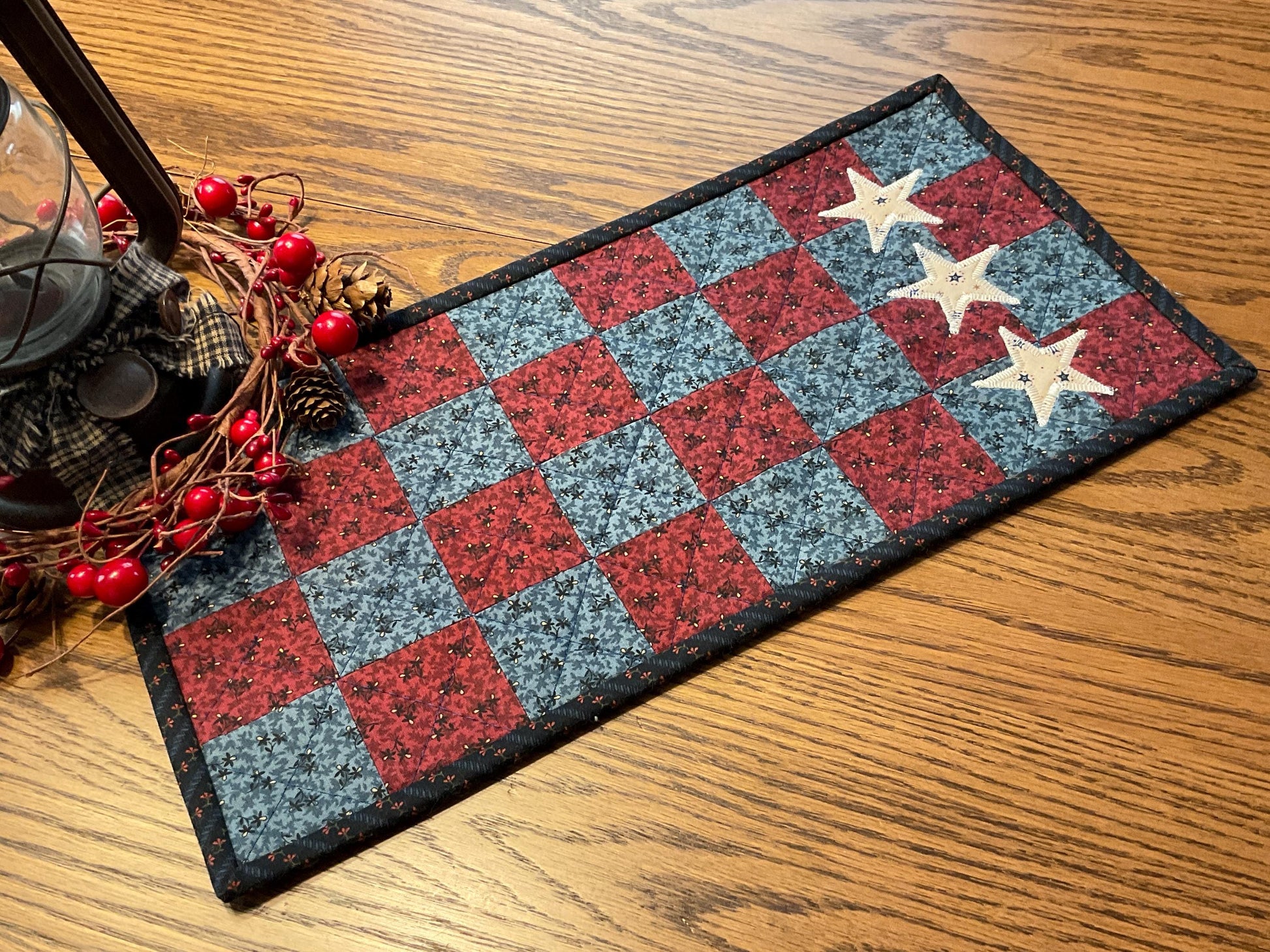 Primitive Farmhouse Americana Table Runner Item #2038