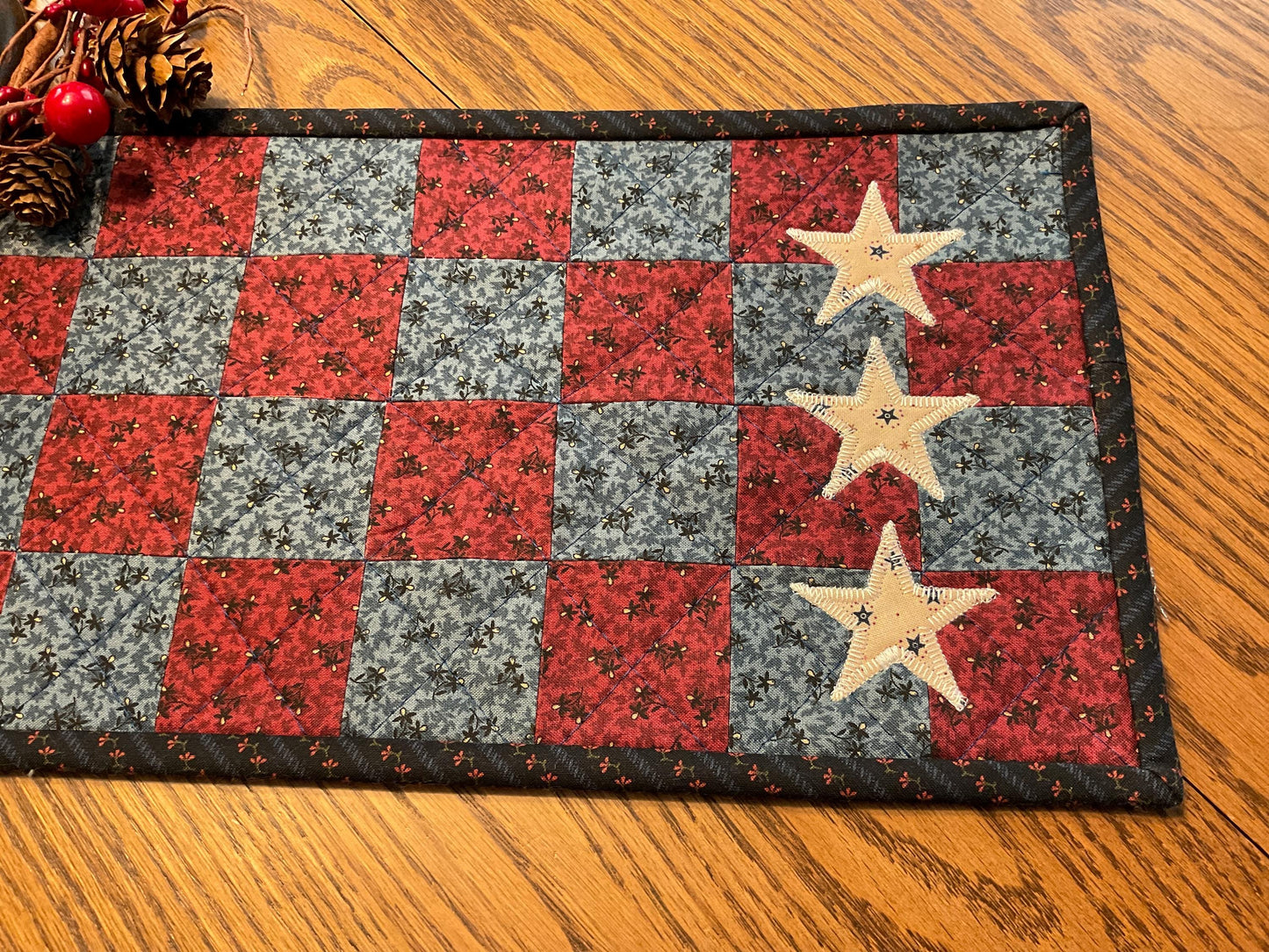 Primitive Farmhouse Americana Table Runner Item #2038