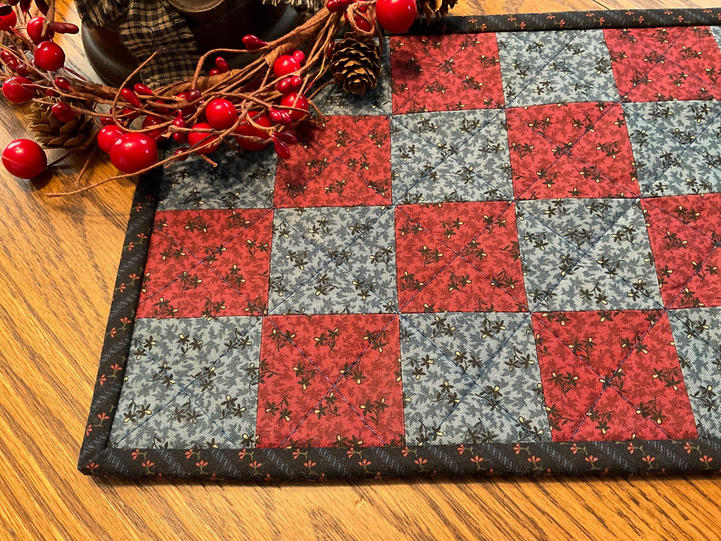 Primitive Farmhouse Americana Table Runner Item #2038