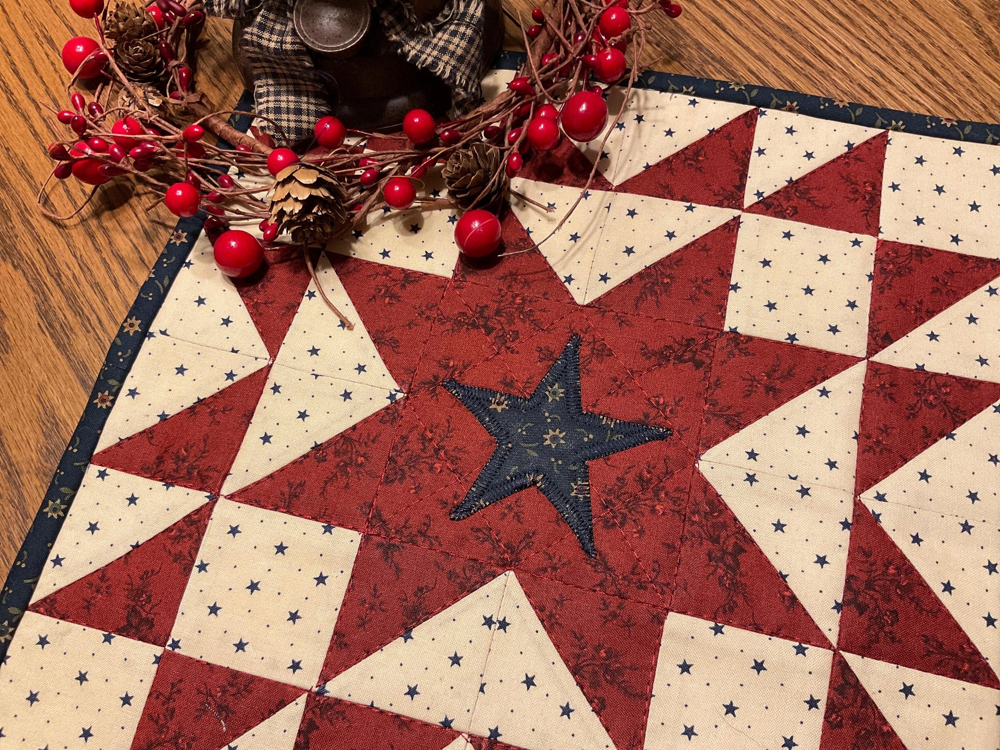 Primitive Farmhouse Americana Table Topper Item #2036