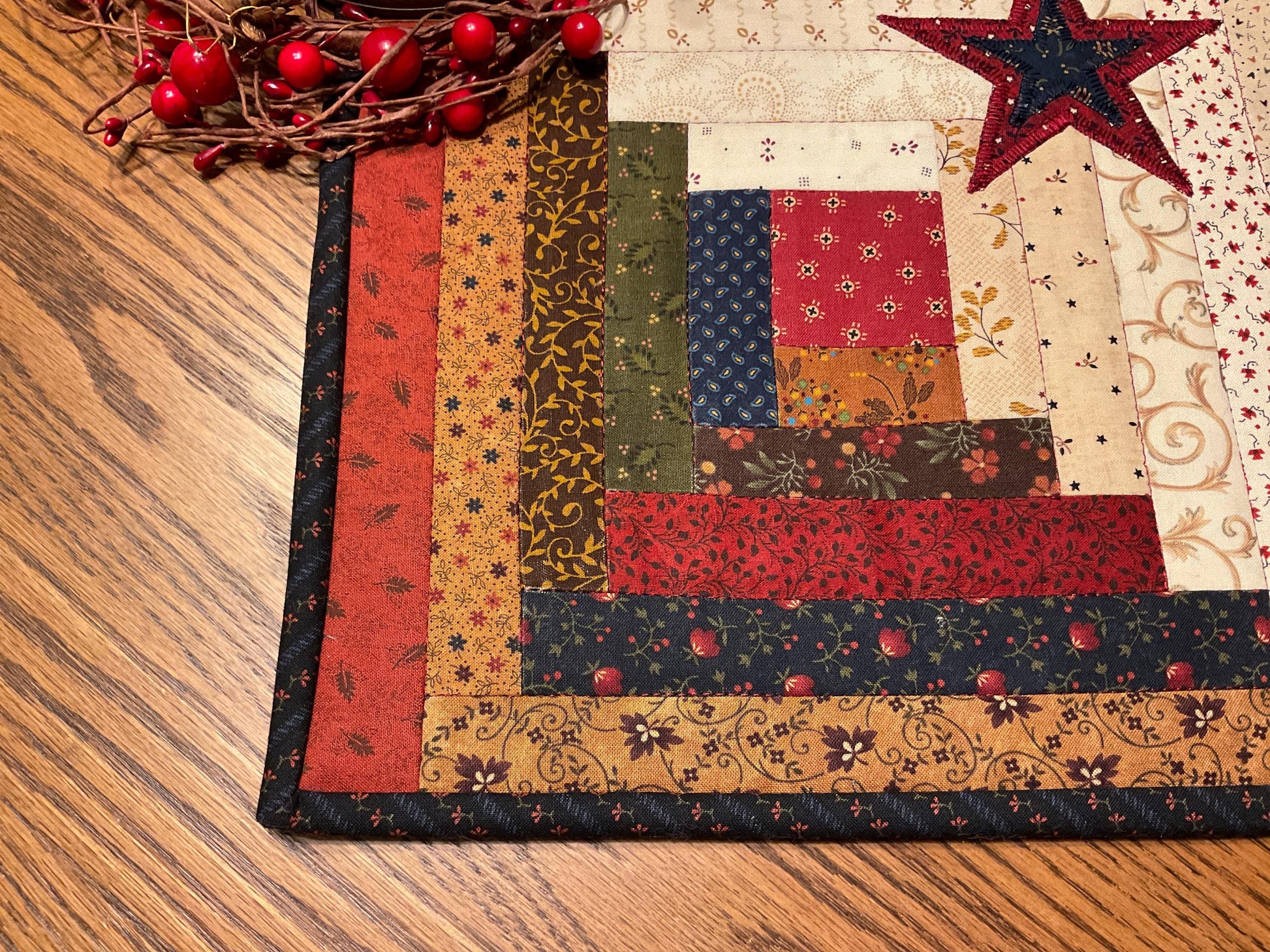 Primitive Farmhouse Patriotic Log Cabin Table Topper Item #2039
