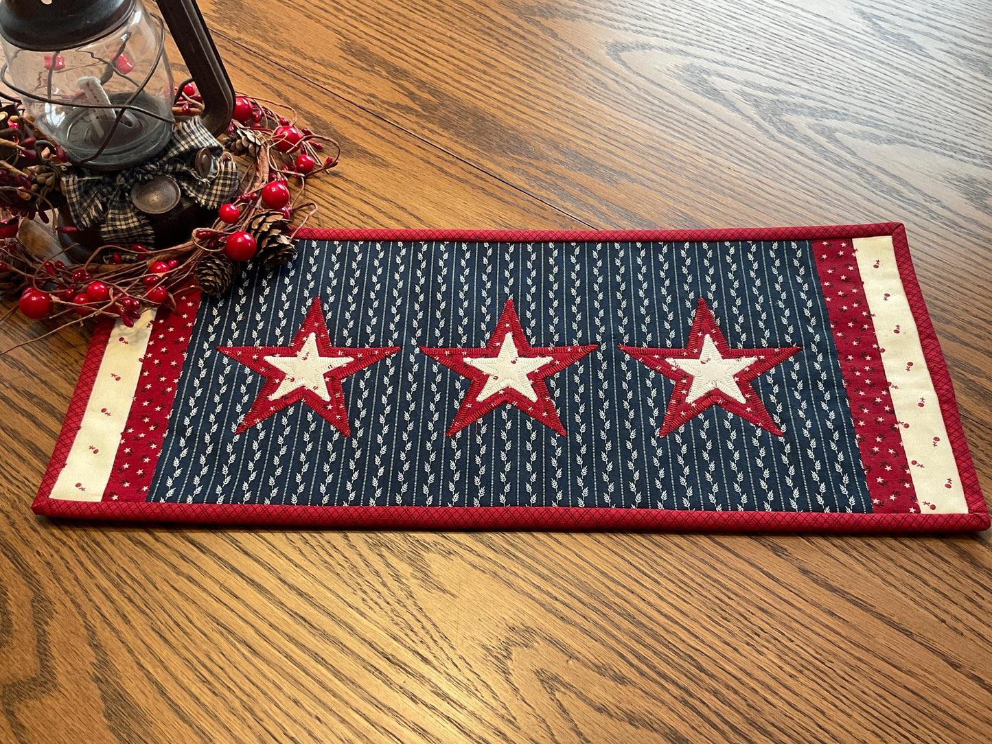 Primitive Farmhouse Americana Table Runner Item #2042