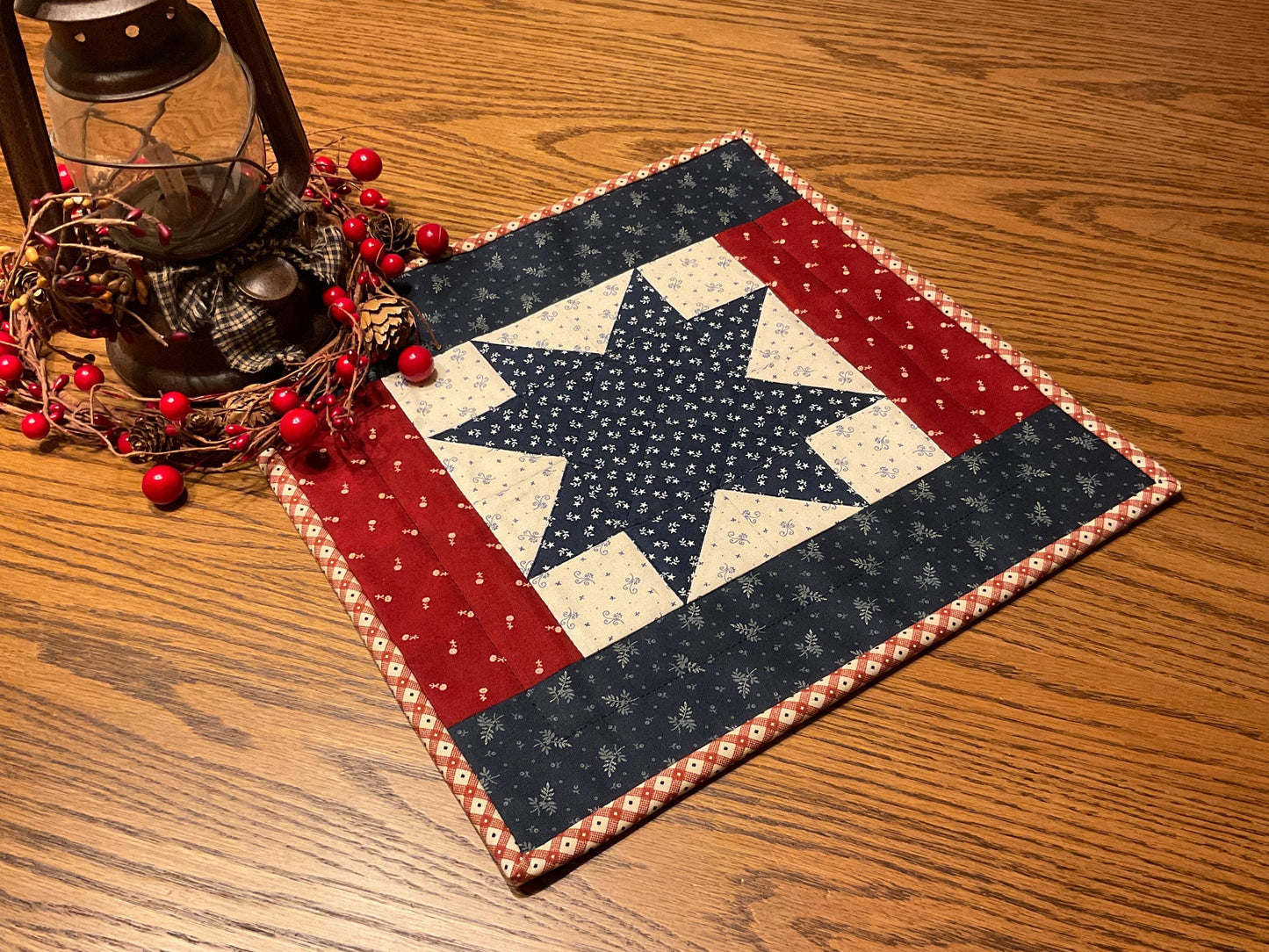 Primitive Farmhouse Americana Table Topper Item #2044