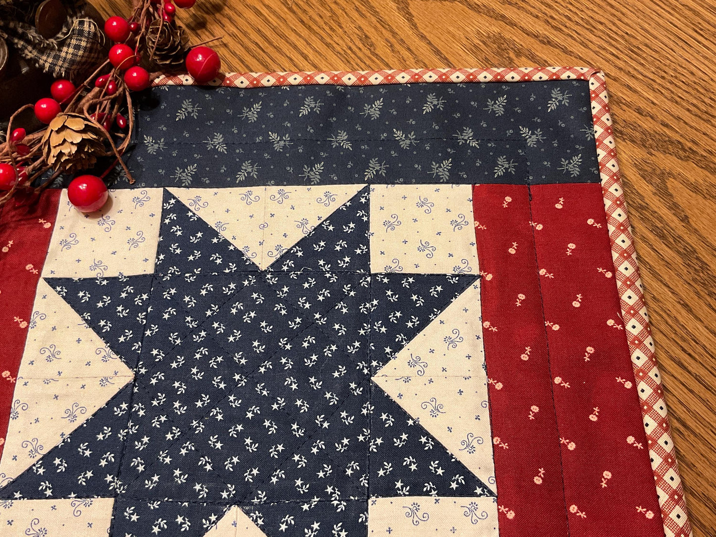 Primitive Farmhouse Americana Table Topper Item #2044