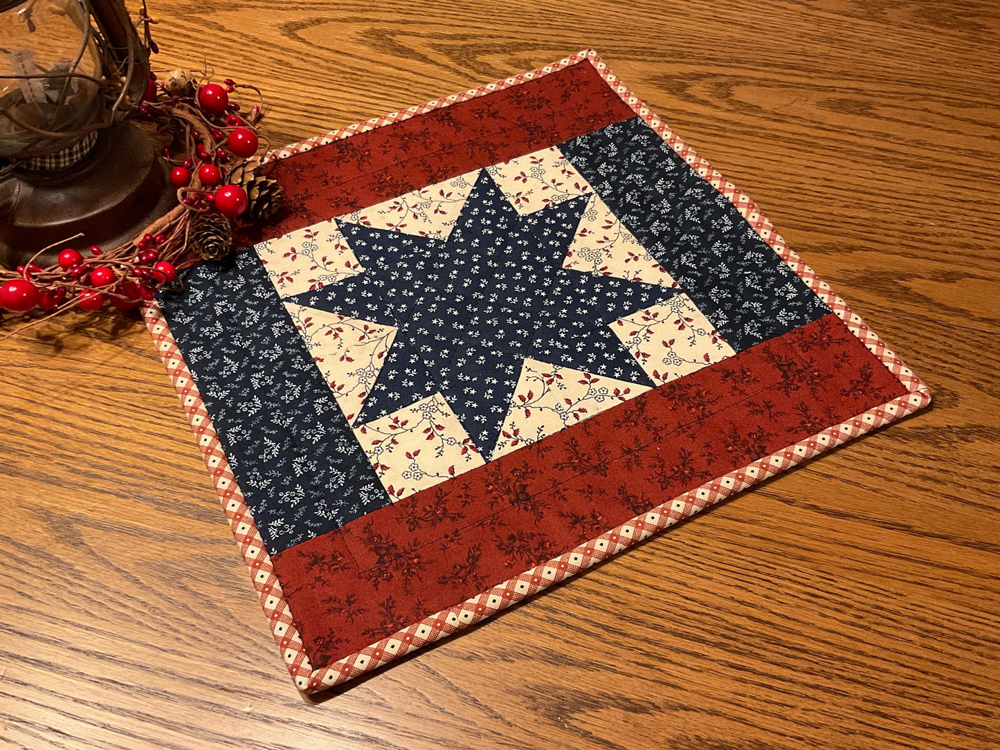 Primitive Farmhouse Americana Table Topper Item #2047